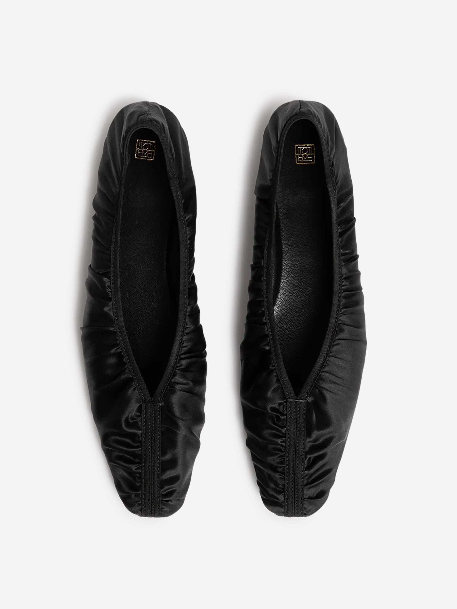 Outlet online TOTEME Mujer Bailarinas The Gathered color Negro sku 800-005349 01 - Foto 2