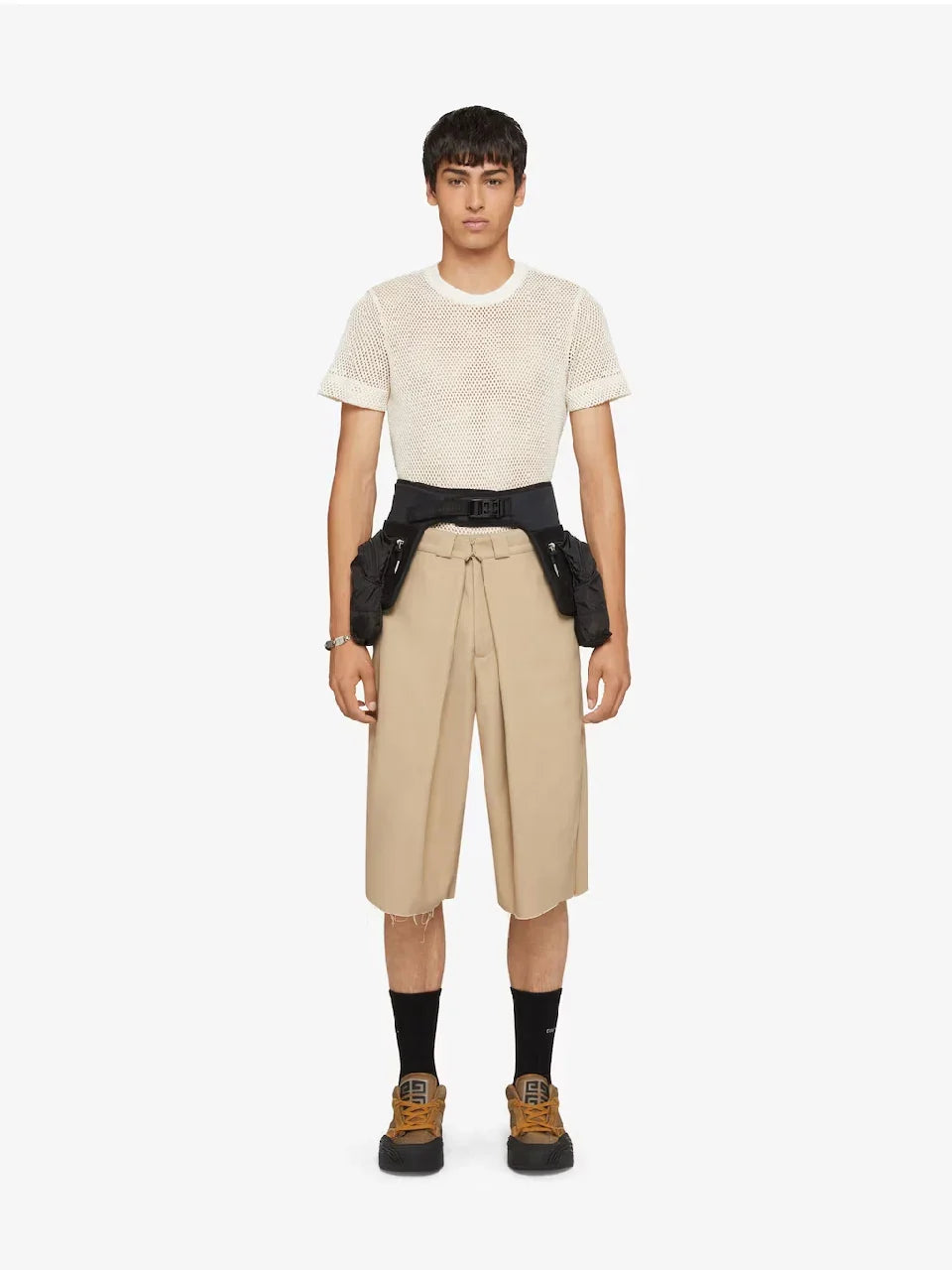 Outlet online Givenchy Hombre Bermudas Largas Chino color Beis sku 523-000997 01 - Foto 2