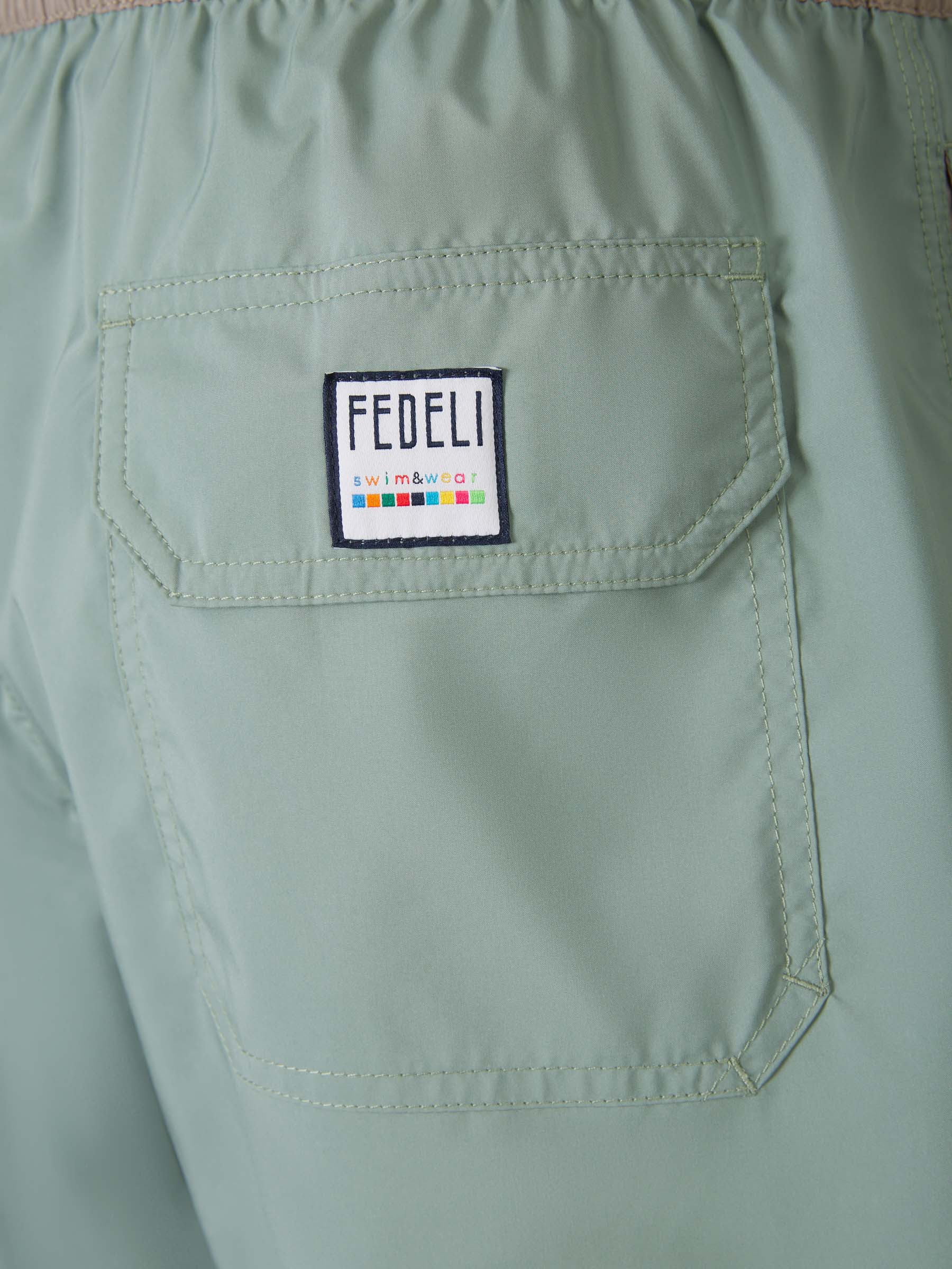 Outlet online Fedeli Hombre Bañador Técnico Bicolor color Verde Menta sku 561-001322 02 - Foto 5