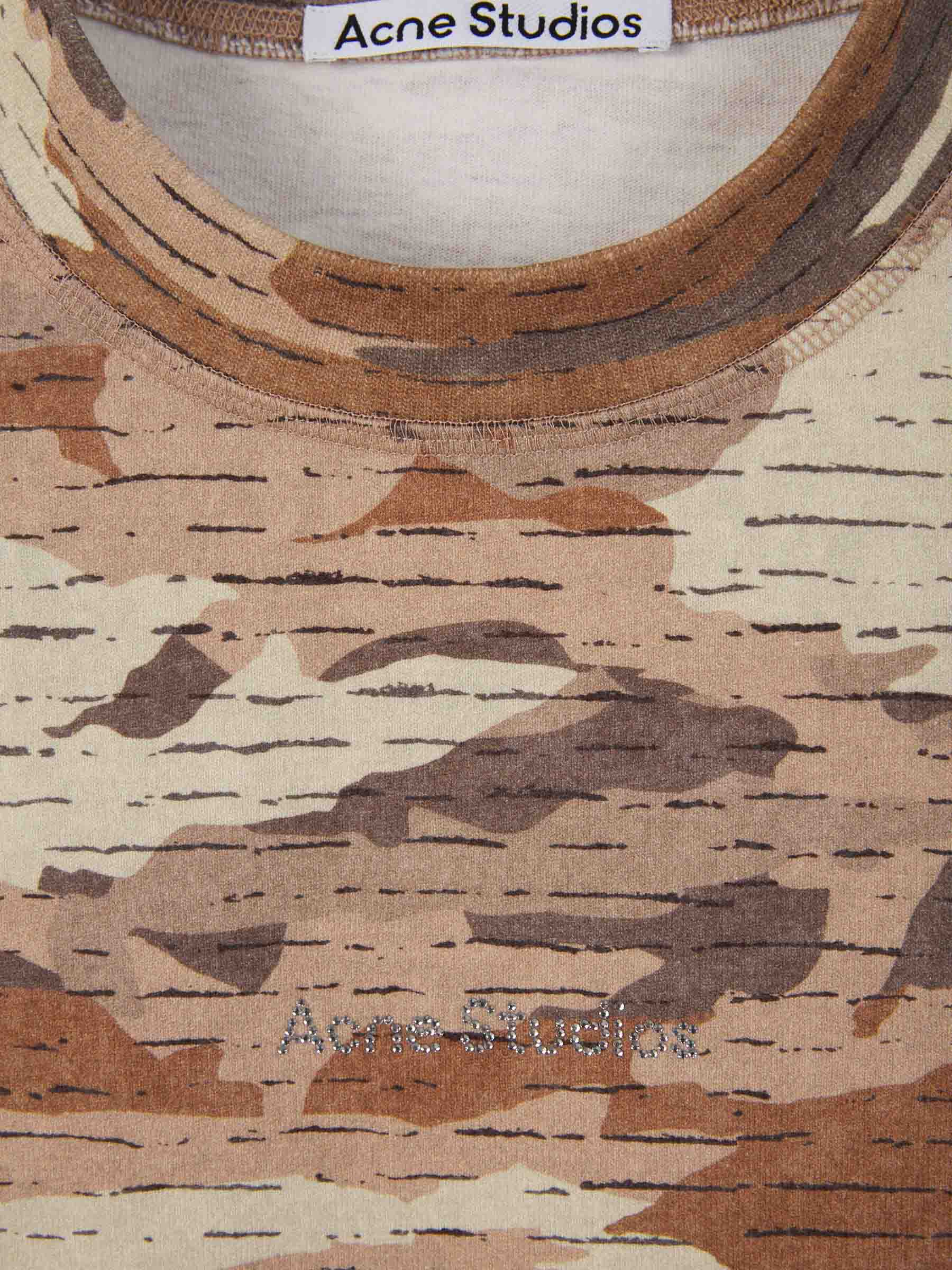 Outlet online Acne Studios Hombre Camiseta Algodón Camuflaje color Marrón sku 553-003525 01 - Foto 3