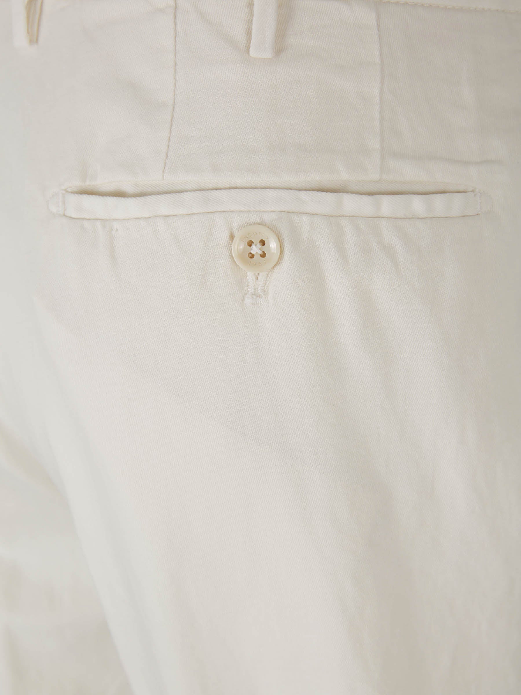 Outlet online Incotex Hombre Pantalones Chinos Tapered Fit color Blanco sku 521-002976 04 - Foto 4