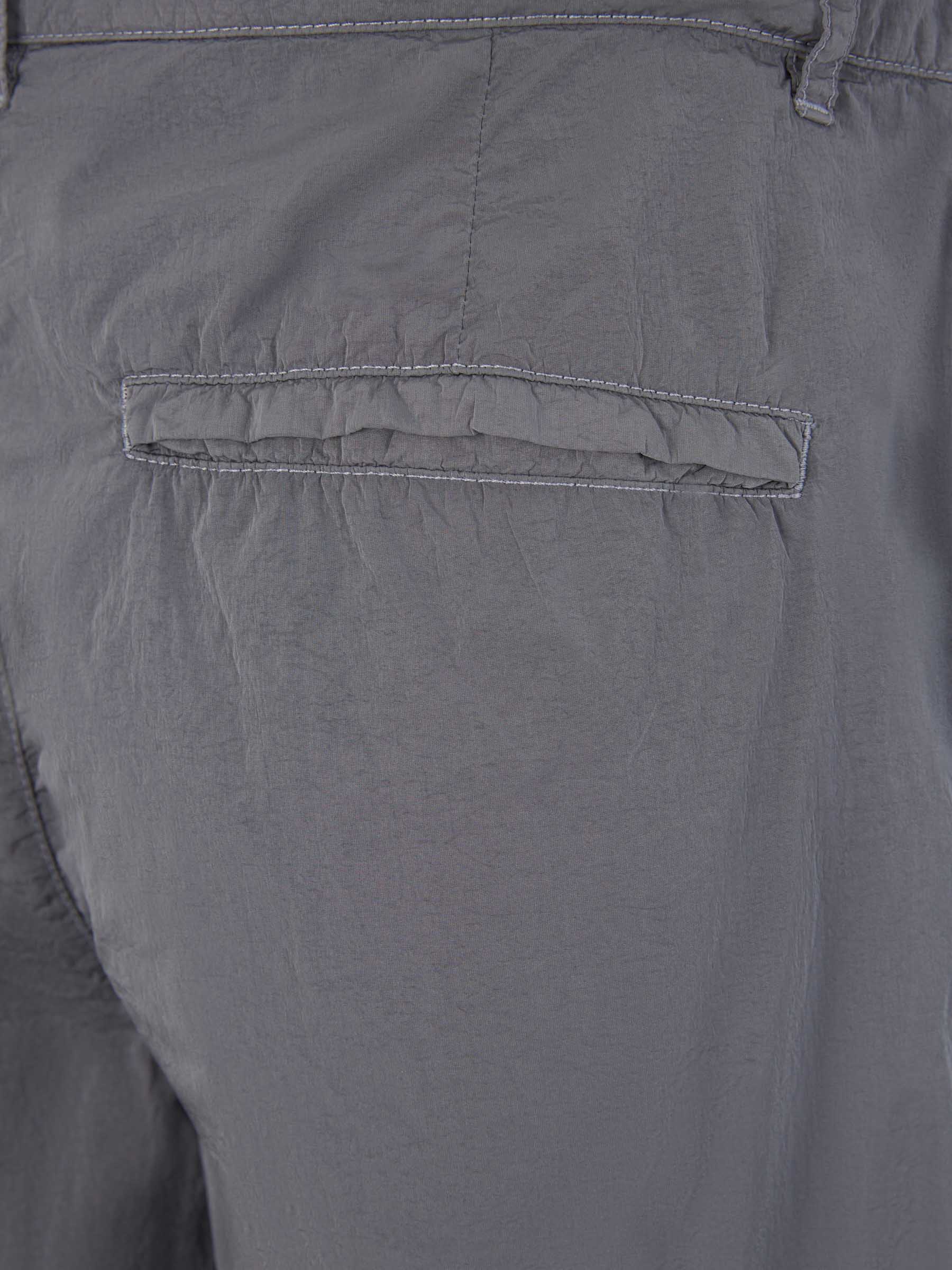 Outlet online Givenchy Hombre Bermudas Técnicas Bolsillos color Gris Antracita sku 523-000936 01 - Foto 7