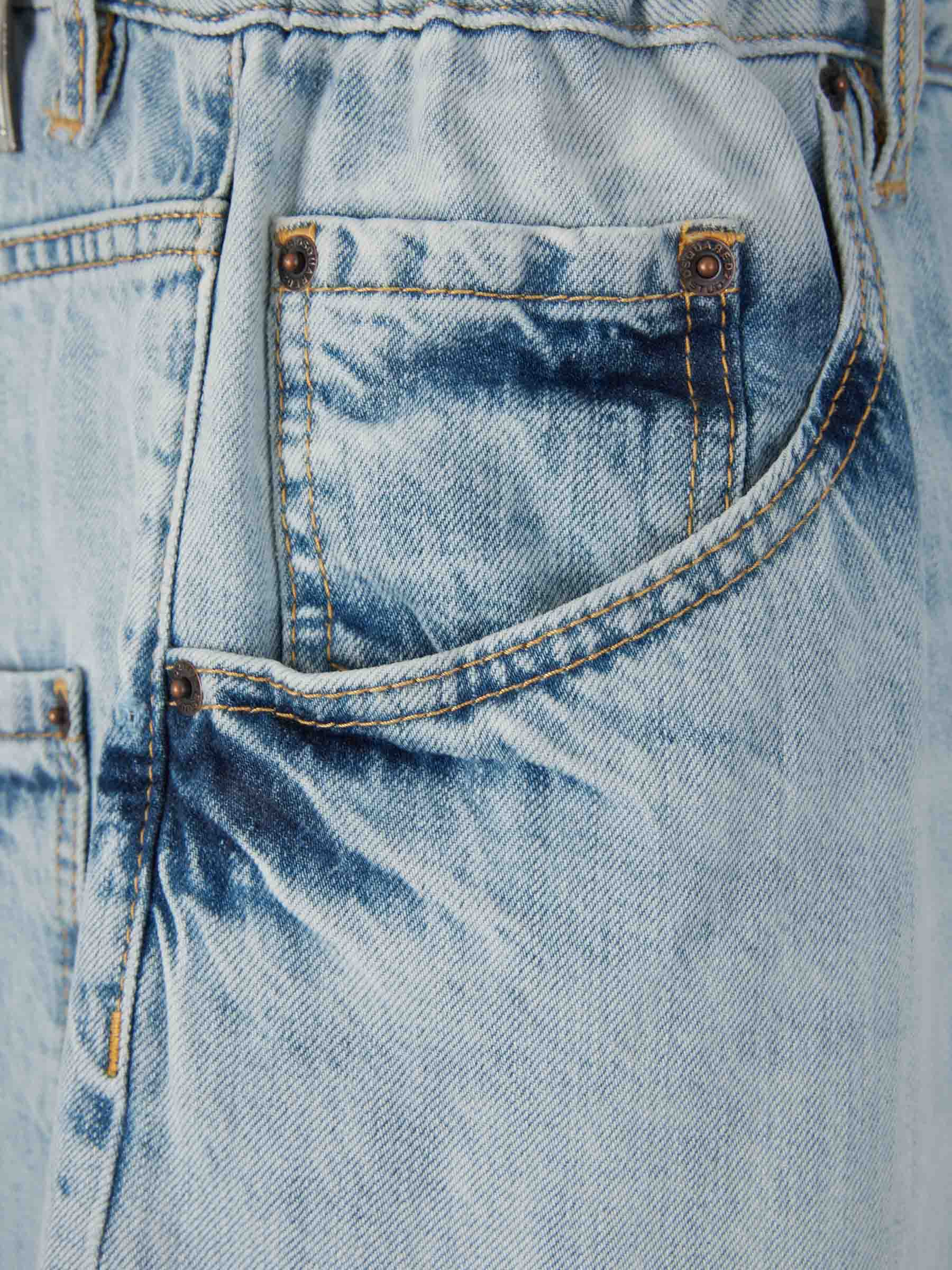 Outlet online Dsquared2 Hombre Bermudas Denim Oversize color Azul Denim sku 523-000965 01 - Foto 4