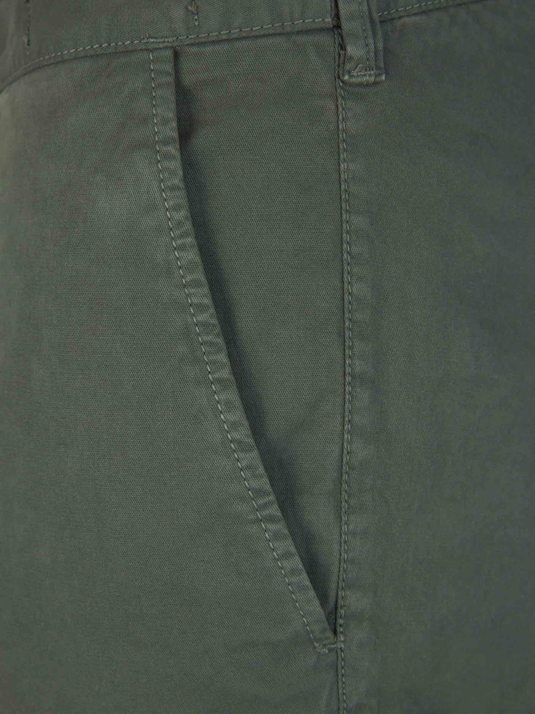 Outlet online Stone Island Hombre Pantalones Algodón Logo color Verde Oscuro sku 521-003028 02 - Foto 4