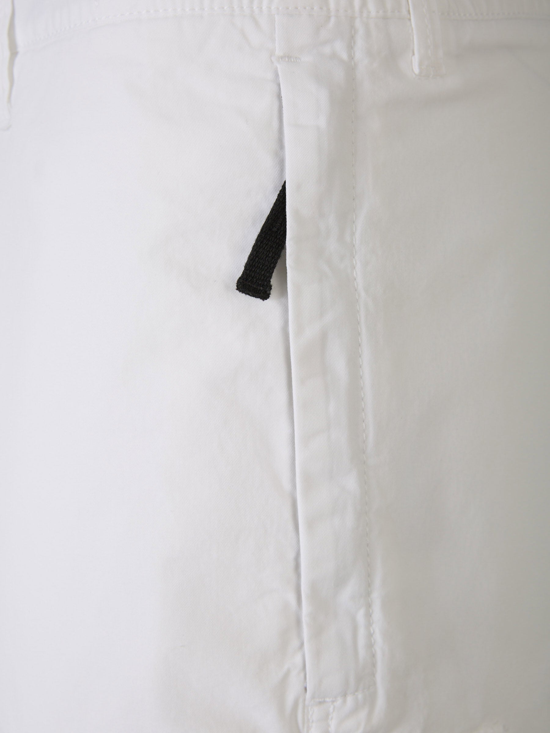 Outlet online Stone Island Hombre Bermudas Cargo Logo color Blanco sku 523-000976 02 - Foto 4