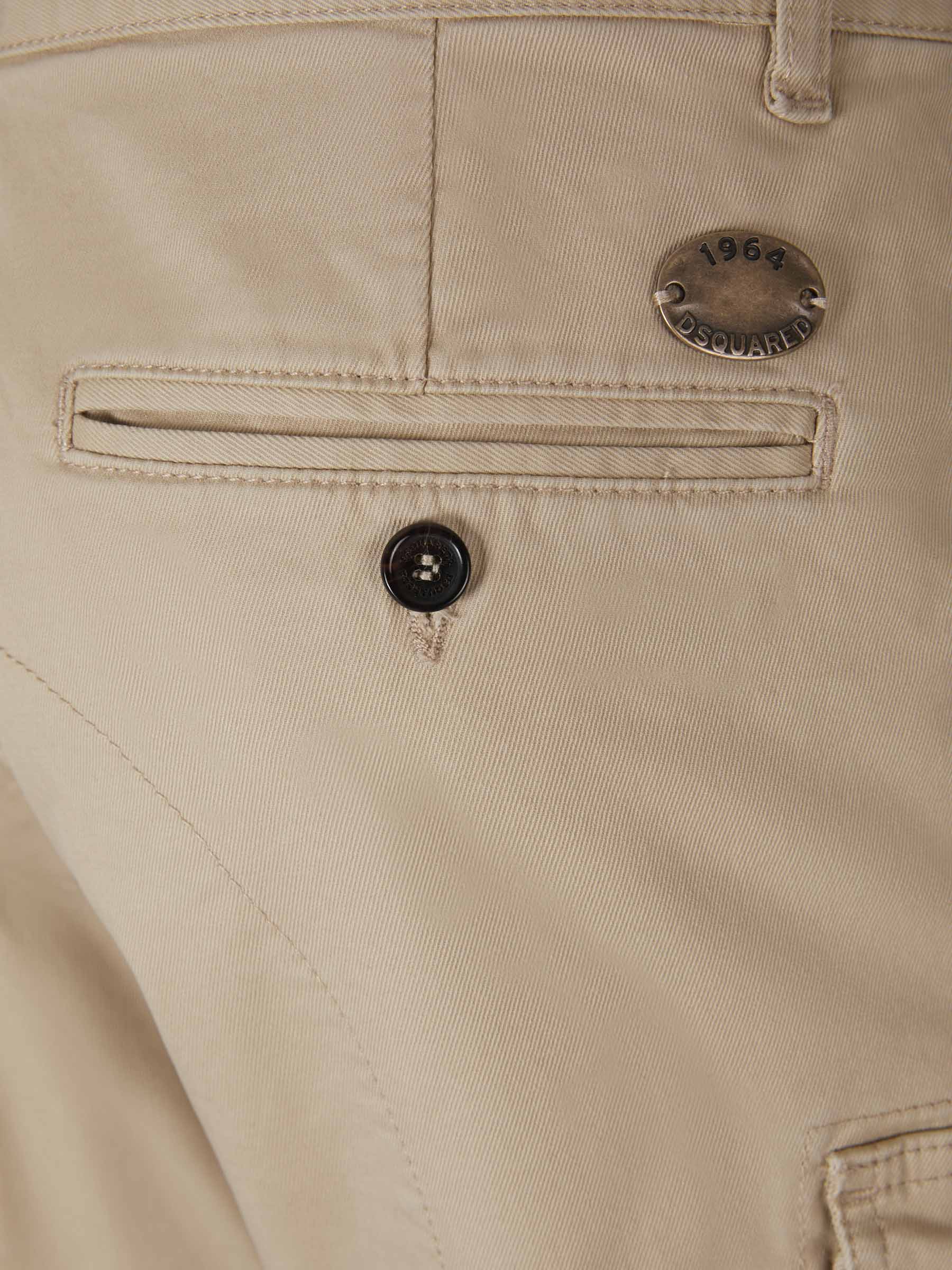 Outlet online Dsquared2 Hombre Pantalones Cargo Algodón color Topo sku 521-003011 01 - Foto 6