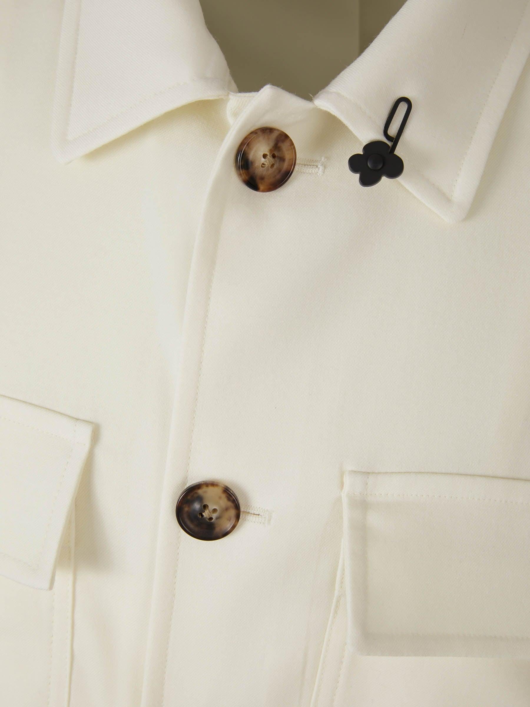 Lardini Chaqueta Camisera Attitude color Crema sku 302-003346 01 - Foto 3