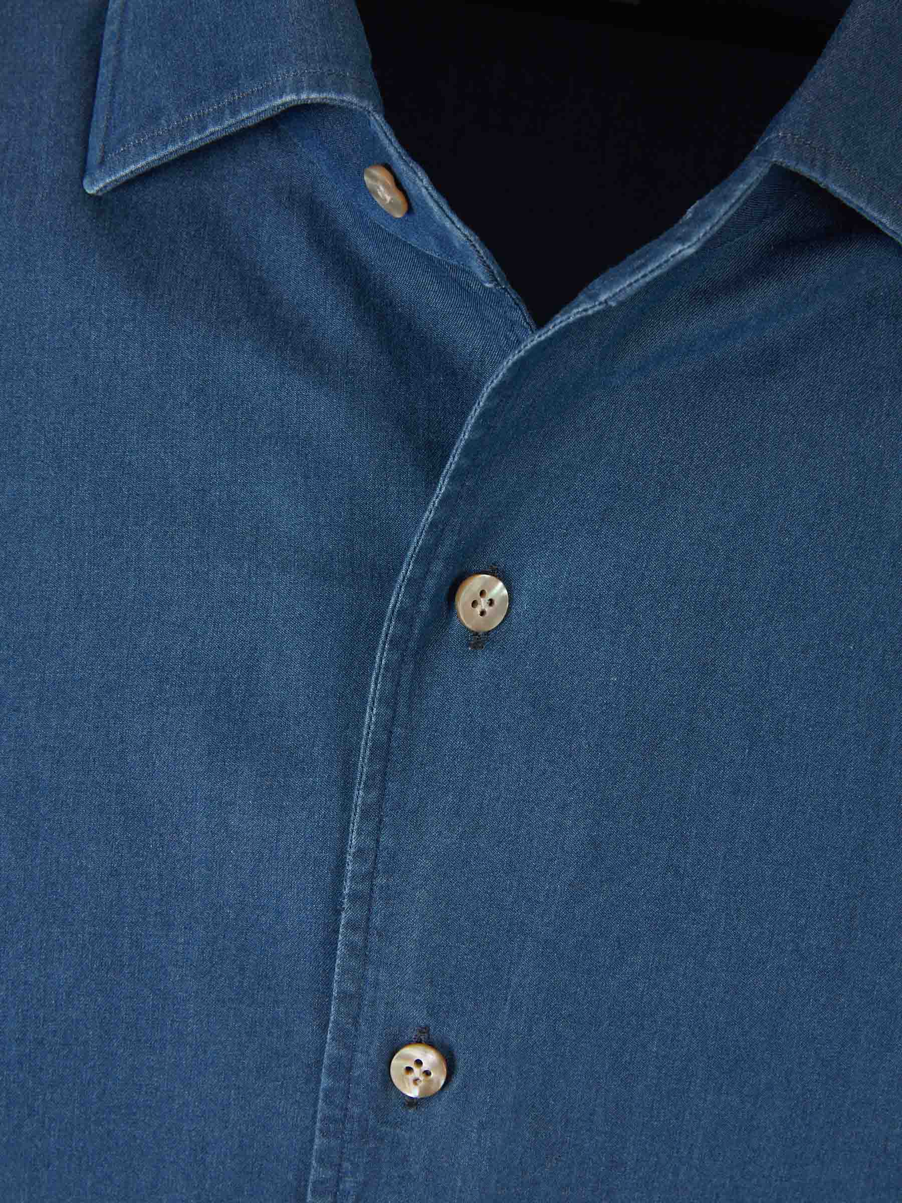Outlet online Santa Eulalia Hombre Camisa Motivo Denim color Azul Denim Oscuro sku 531-006244 01 - Foto 3