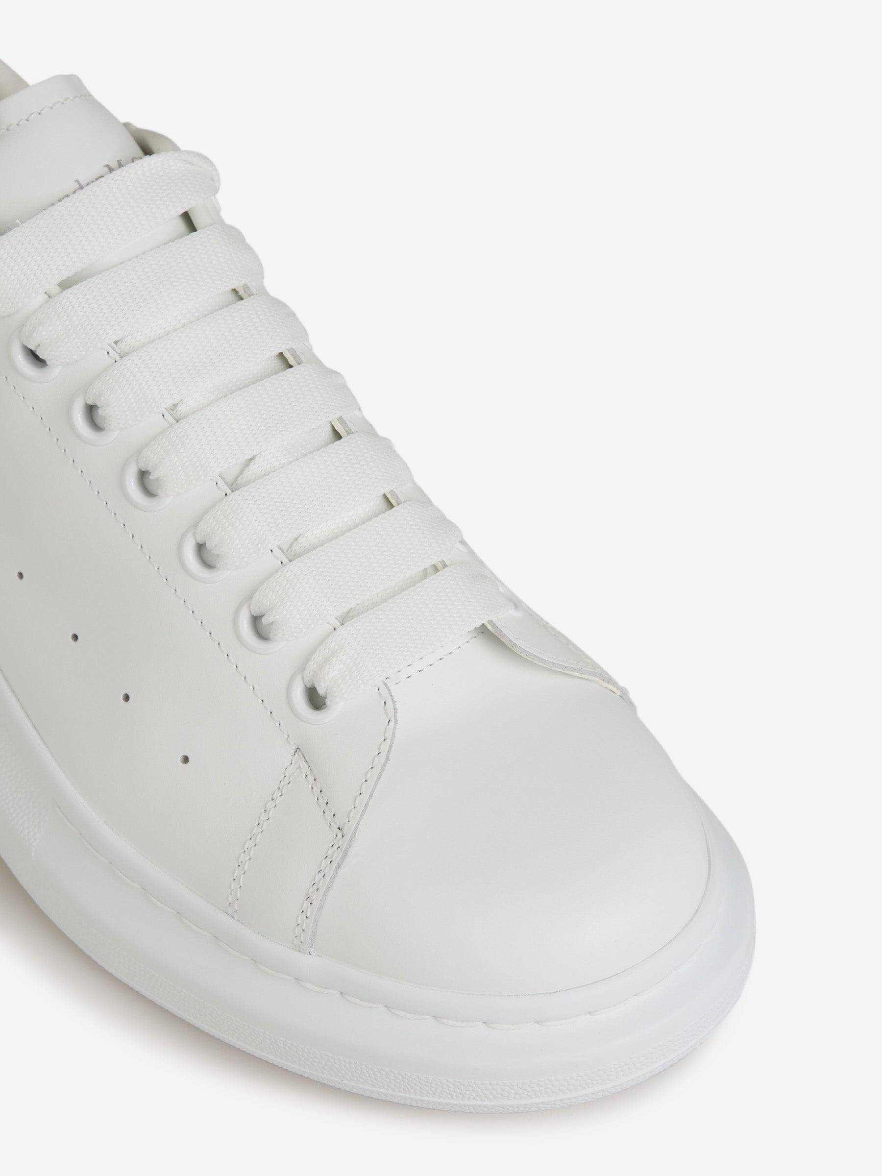 Outlet online McQueen Hombre Sneakers Oversized Piel color Blanco sku 616-002618 01 - Foto 5