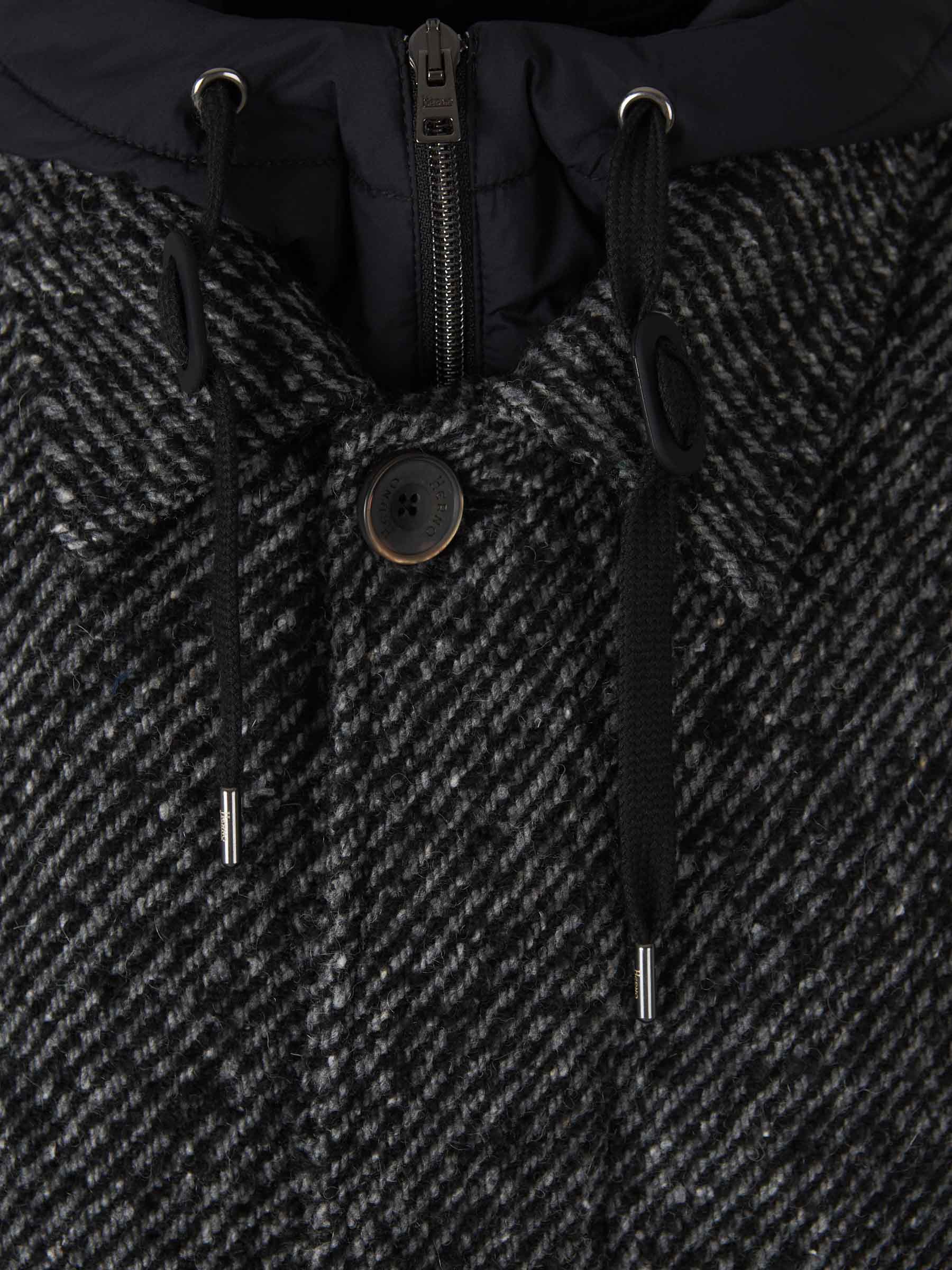 Outlet online Herno Hombre Abrigo Lana color Negro sku 341-000524 01 - Foto 3