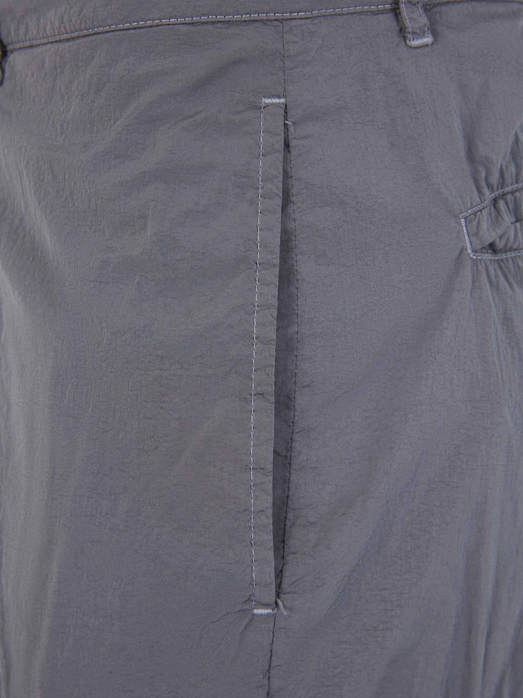 Outlet online Givenchy Hombre Bermudas Técnicas Bolsillos color Gris Antracita sku 523-000936 01 - Foto 4