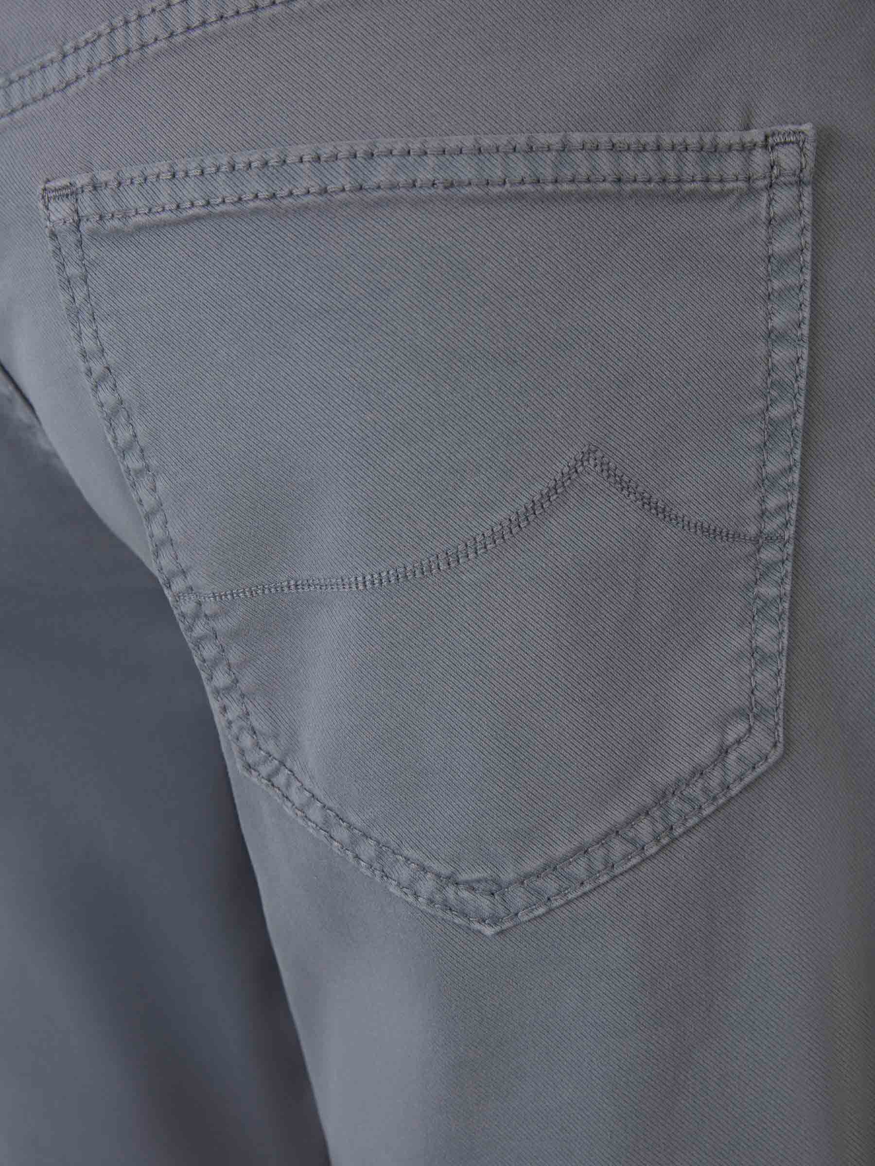 Outlet online Jacob Cohën Hombre Bermudas Nicolas color Lila sku 523-000969 02 - Foto 4