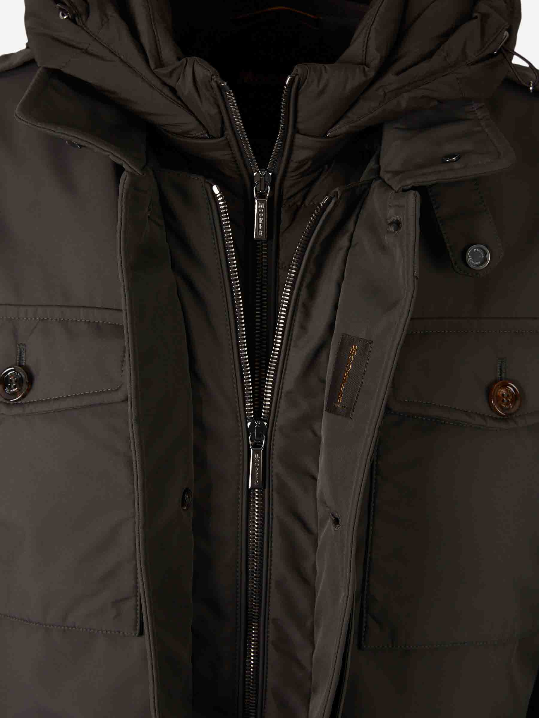 Outlet online Moorer Hombre Plumífero Sahariana Isac color Verde Oscuro sku 502-001650 01 - Foto 3