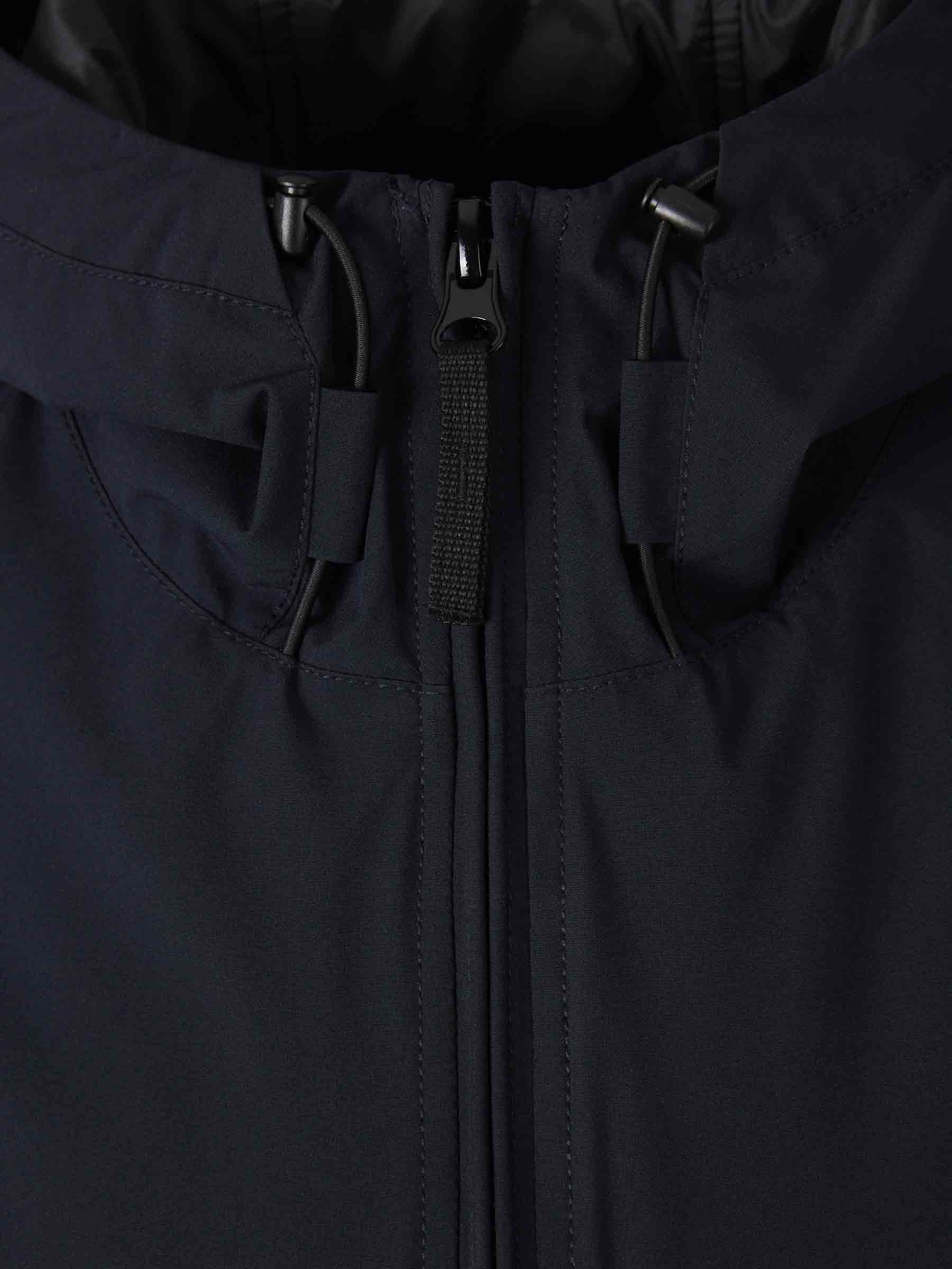 Stone Island Hombre Barcelona Cazadora Técnica Capucha color Azul Marino sku 512-002498 01 - Foto 4