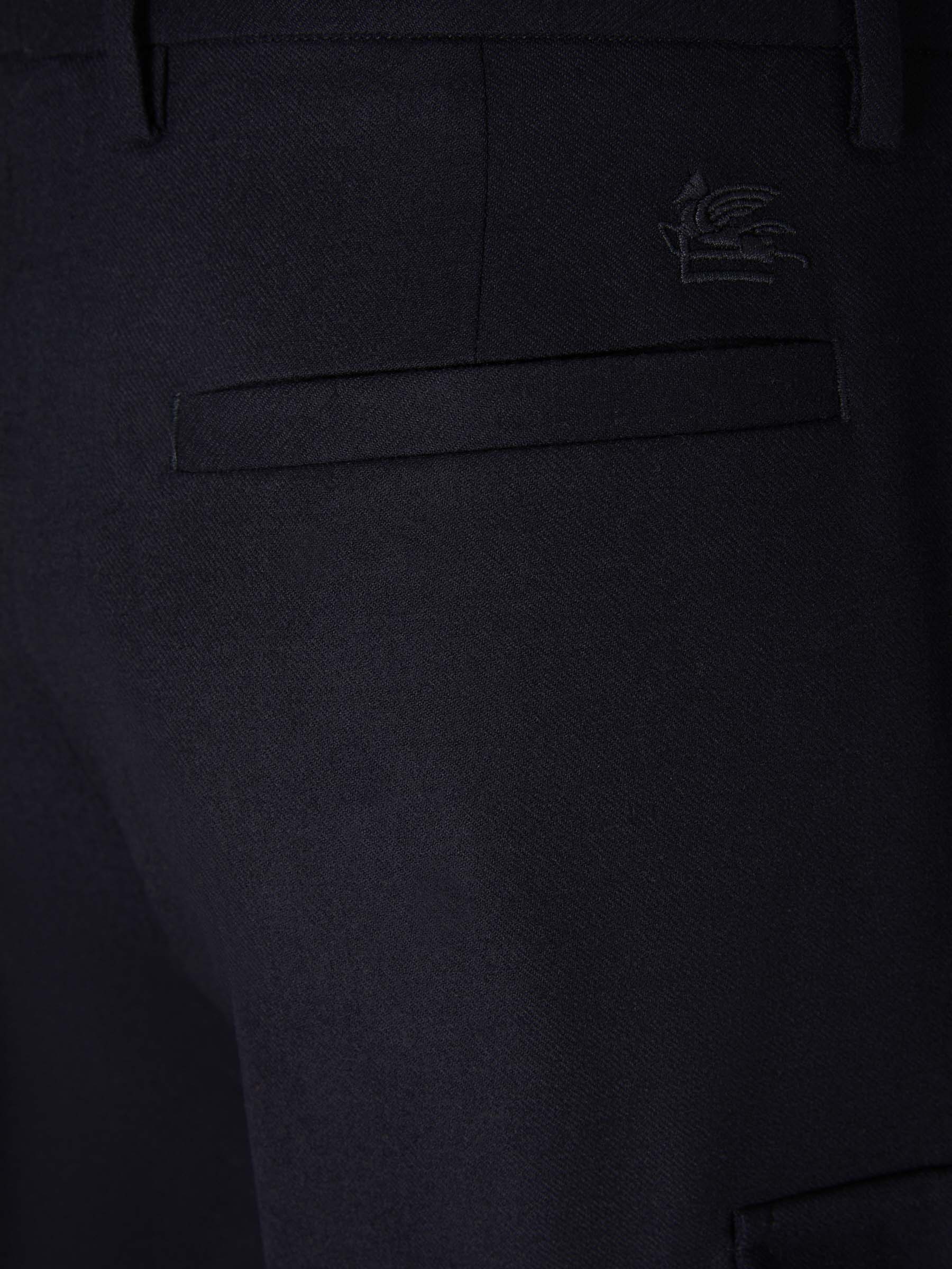 Outlet online Etro Hombre Pantalones Cargo Lana color Negro sku 521-002823 01 - Foto 6