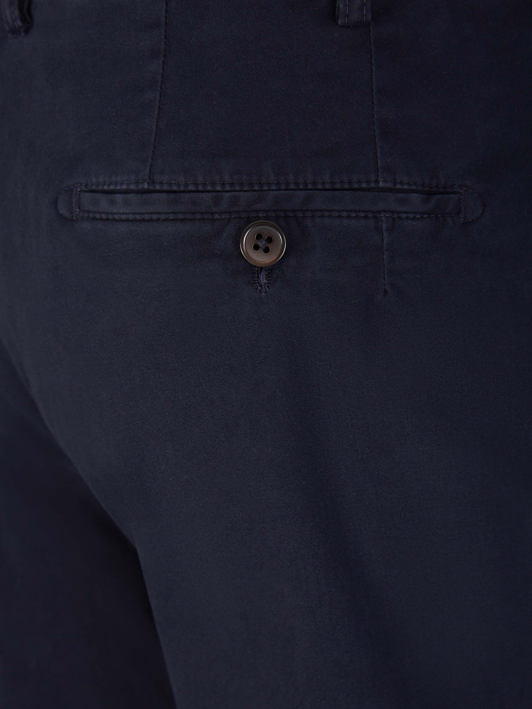 Outlet online Santa Eulalia Hombre Pantalones Formales Algodón color Azul Marino sku 521-002904 05 - Foto 4