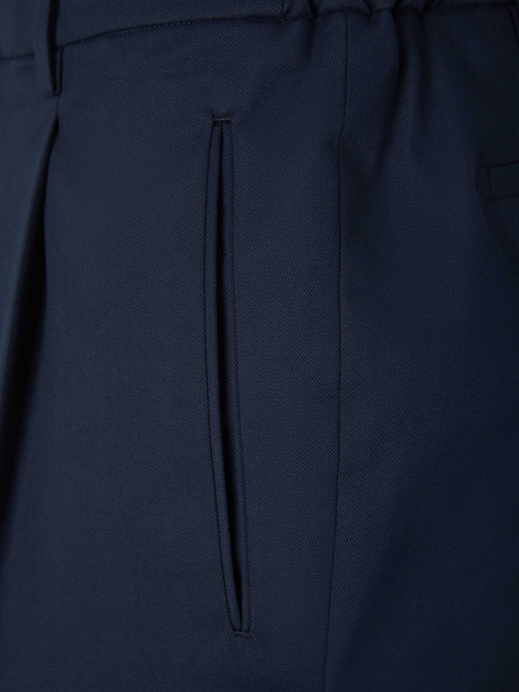 Outlet online Santa Eulalia Hombre Pantalones Algodón Liso color Azul Noche sku 521-002905 02 - Foto 3