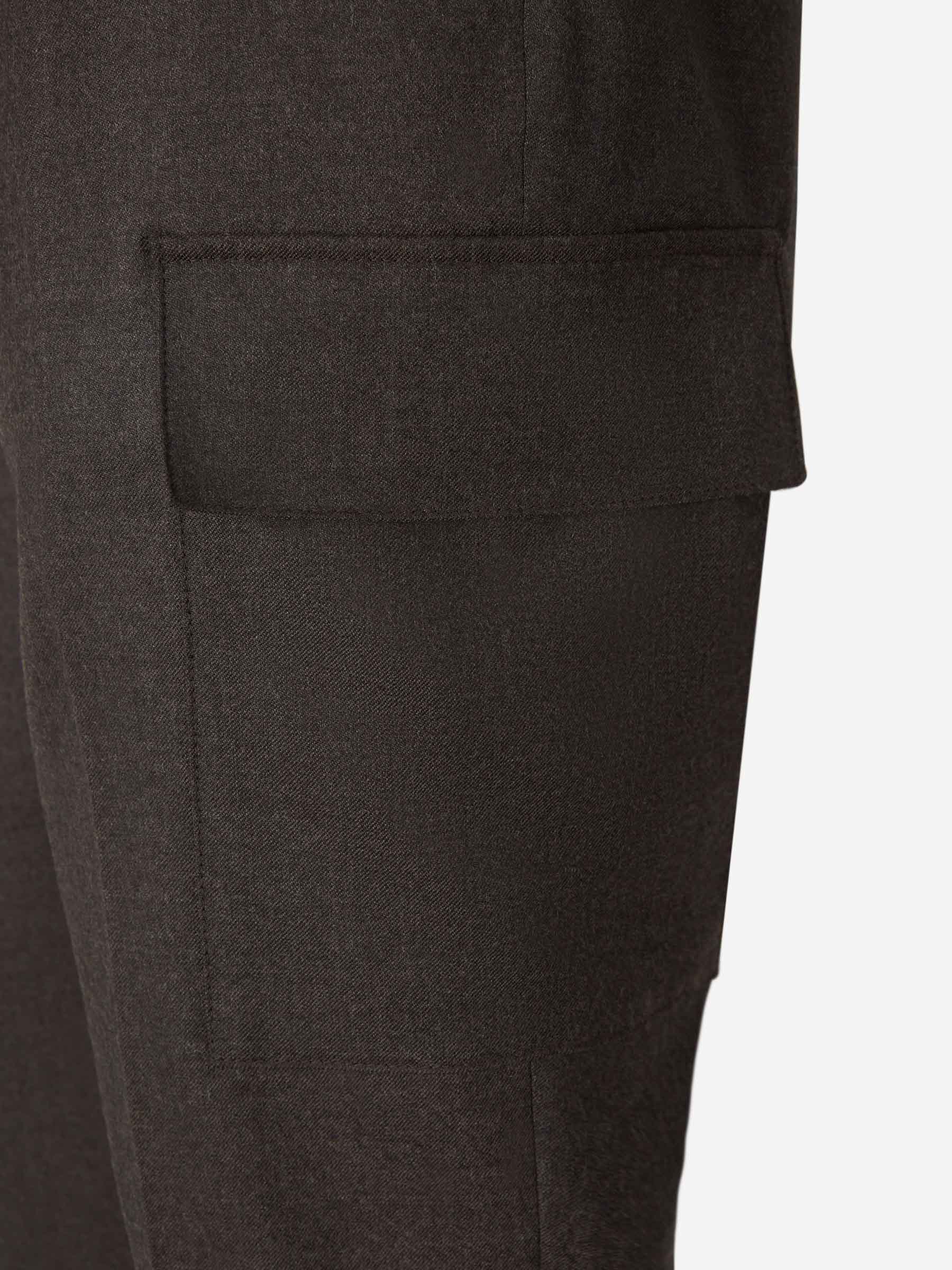 Outlet online Santa Eulalia Hombre Pantalones Globe Cargo color Marrón Oscuro sku 521-002907 02 - Foto 5