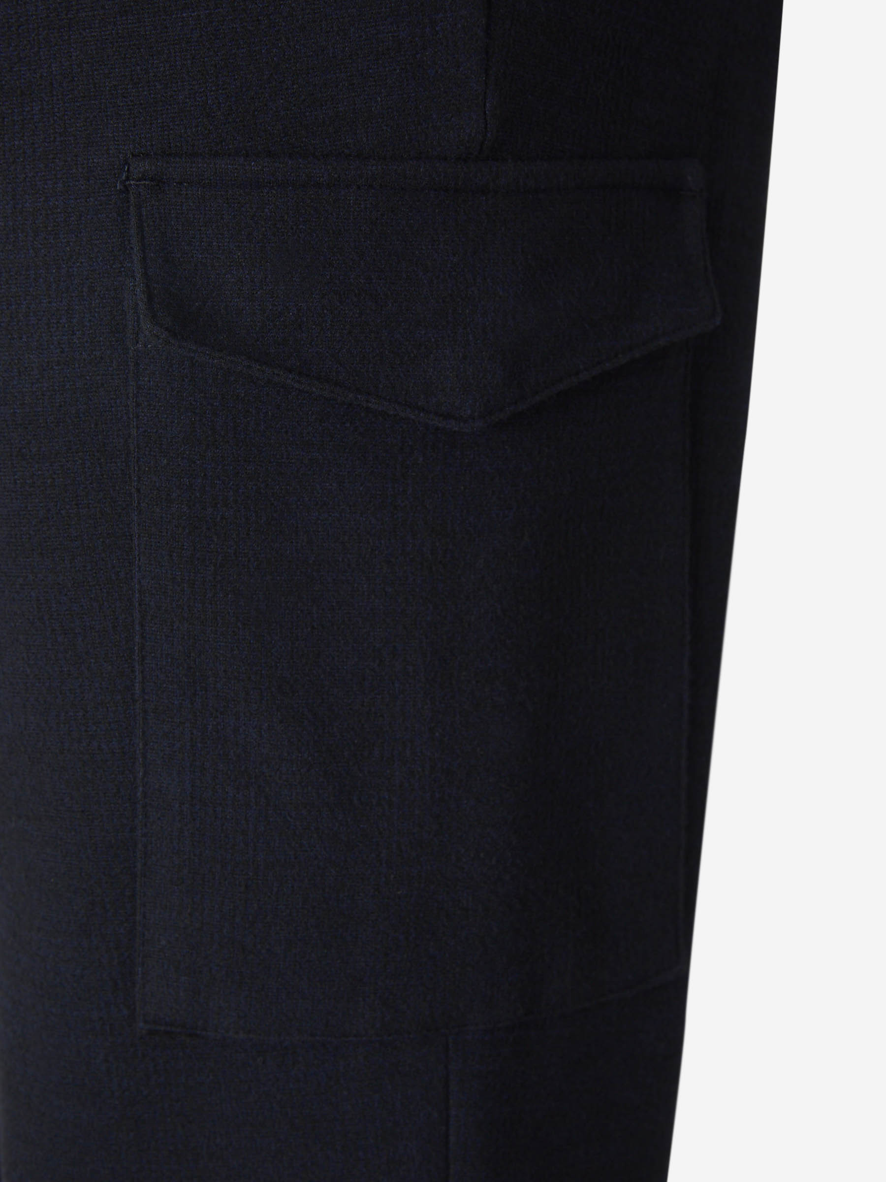 Outlet online PT Torino Hombre Joggers Soft Fit color Azul Noche sku 521-002933 02 - Foto 11