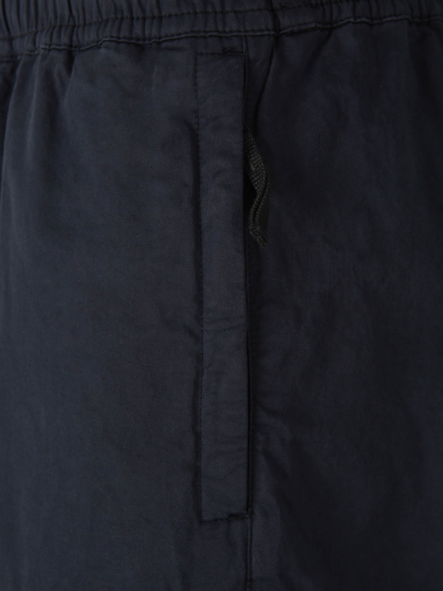 Outlet online Stone Island Hombre Joggers Logo Algodón color Azul Noche sku 521-003122 01 - Foto 4