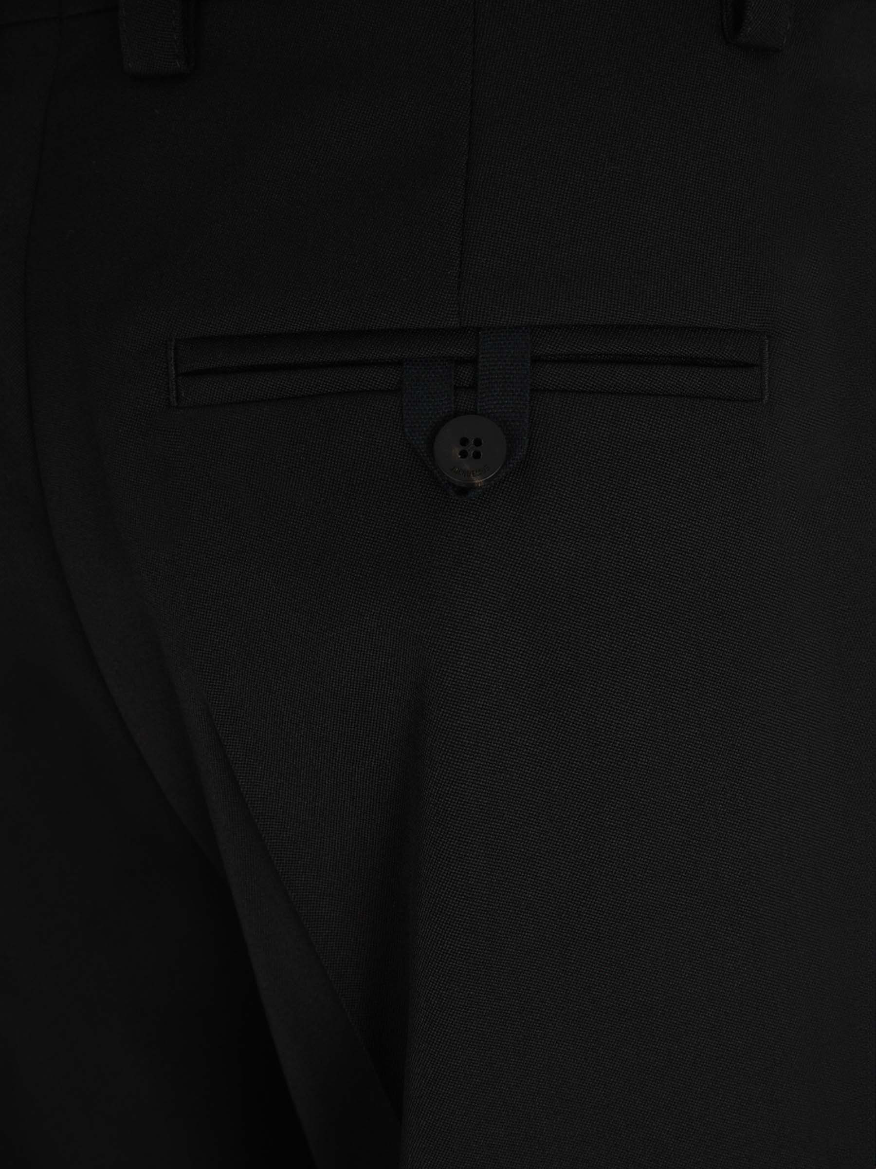 Outlet online Jacquemus Hombre Pantalones Chinos Le short Melo color Negro sku 521-003142 01 - Foto 4