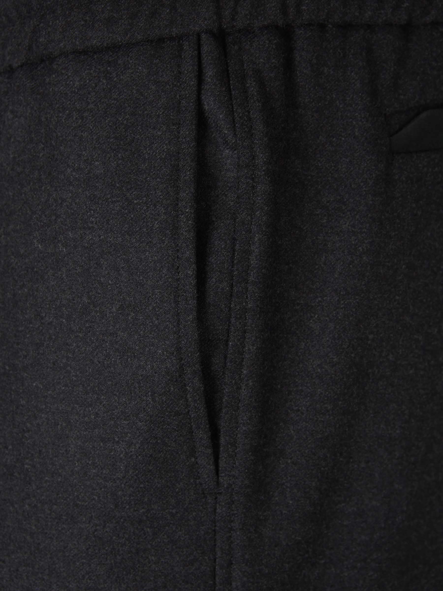 Outlet online Sease Hombre Joggers Lana color Gris Antracita sku 521-003181 01 - Foto 3