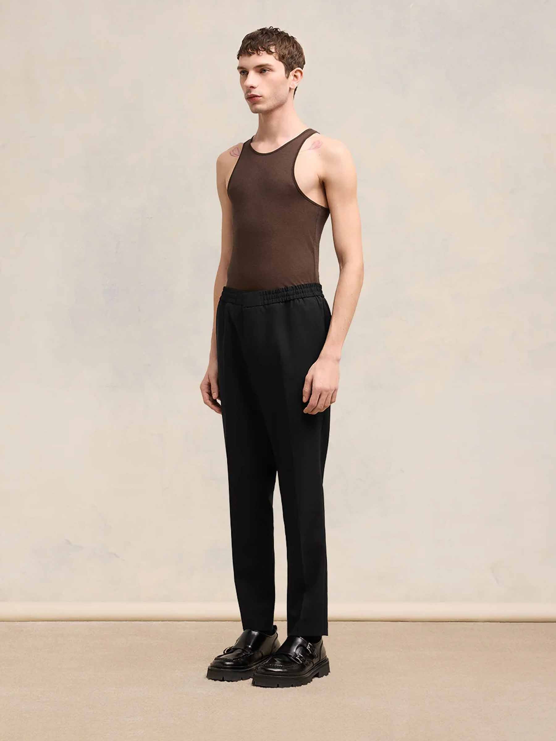 Ami Paris Hombre Barcelona Pantalones Formales Ancho color Negro sku 521-003260 01 - Foto 2