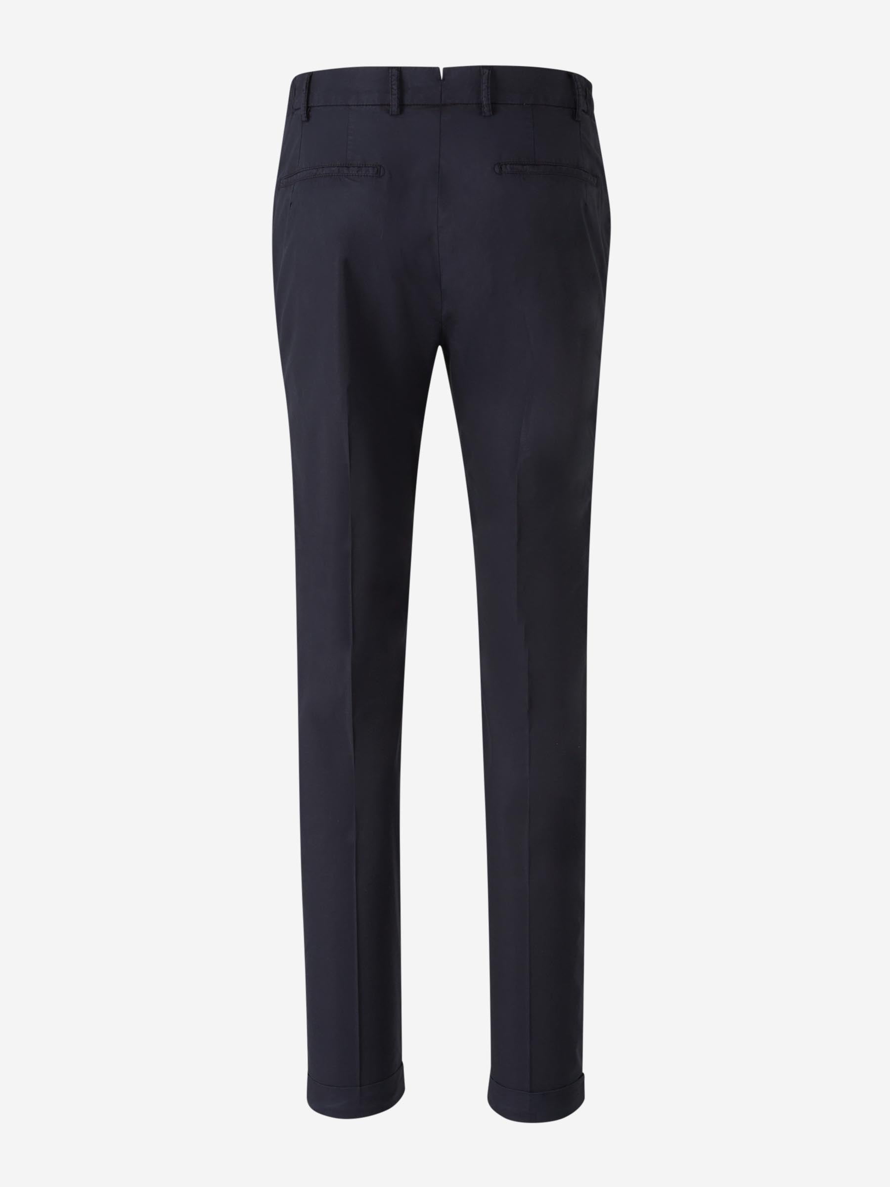 Outlet online Santa Eulalia Hombre Pantalones Formales Pinzas color Azul Marino sku 521-003270 04 - Foto 2