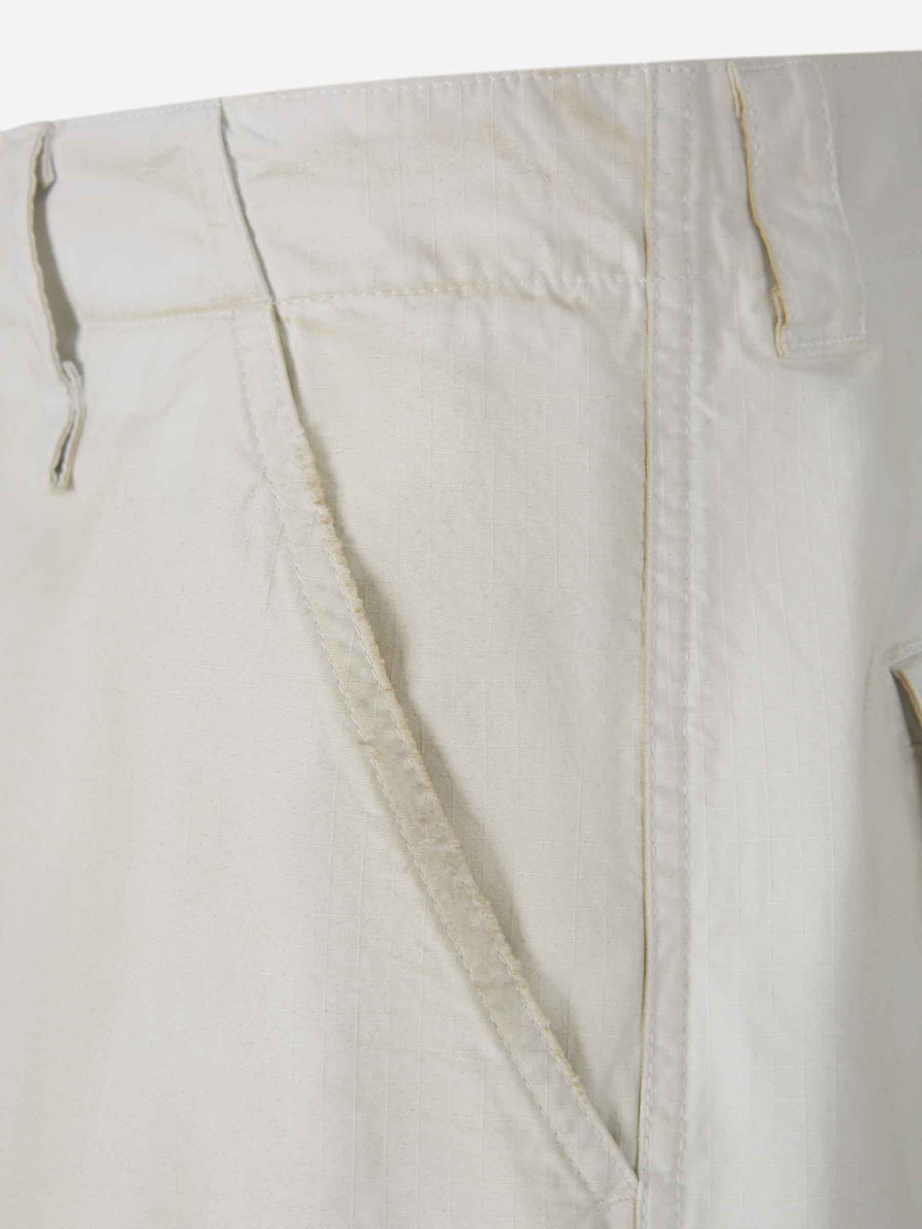 Outlet online Balenciaga Hombre Pantalones Cargo Anchos color Marfil sku 521-003294 01 - Foto 7