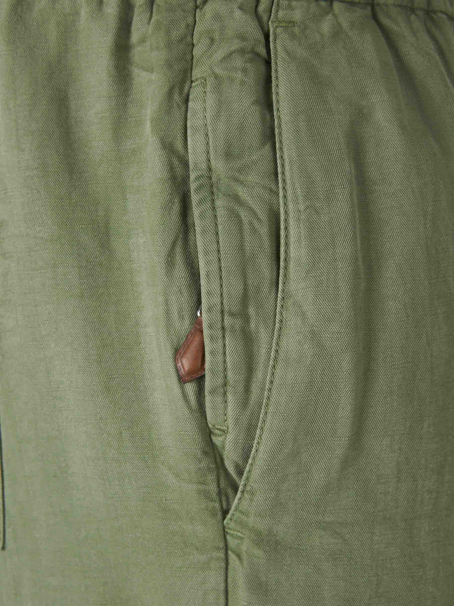 Outlet online PT Torino Hombre Pantalones Cargo Algodón color Verde sku 521-003302 02 - Foto 4