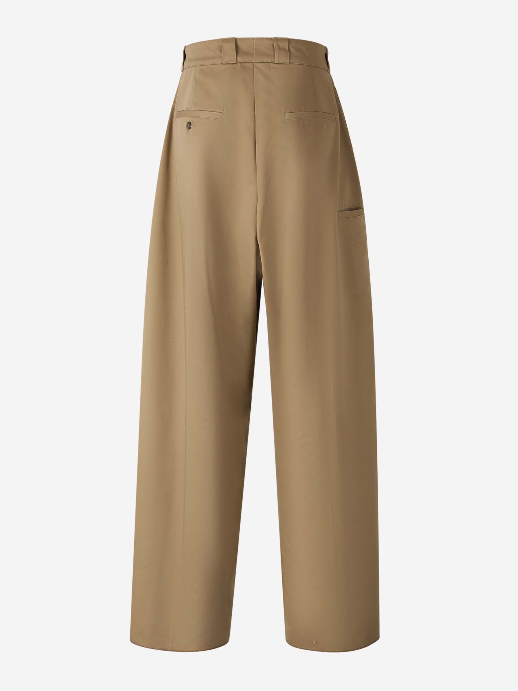 Outlet online Willy Chavarria Hombre Pantalones Chinos Cholo color Camel sku 521-003325 01 - Foto 3