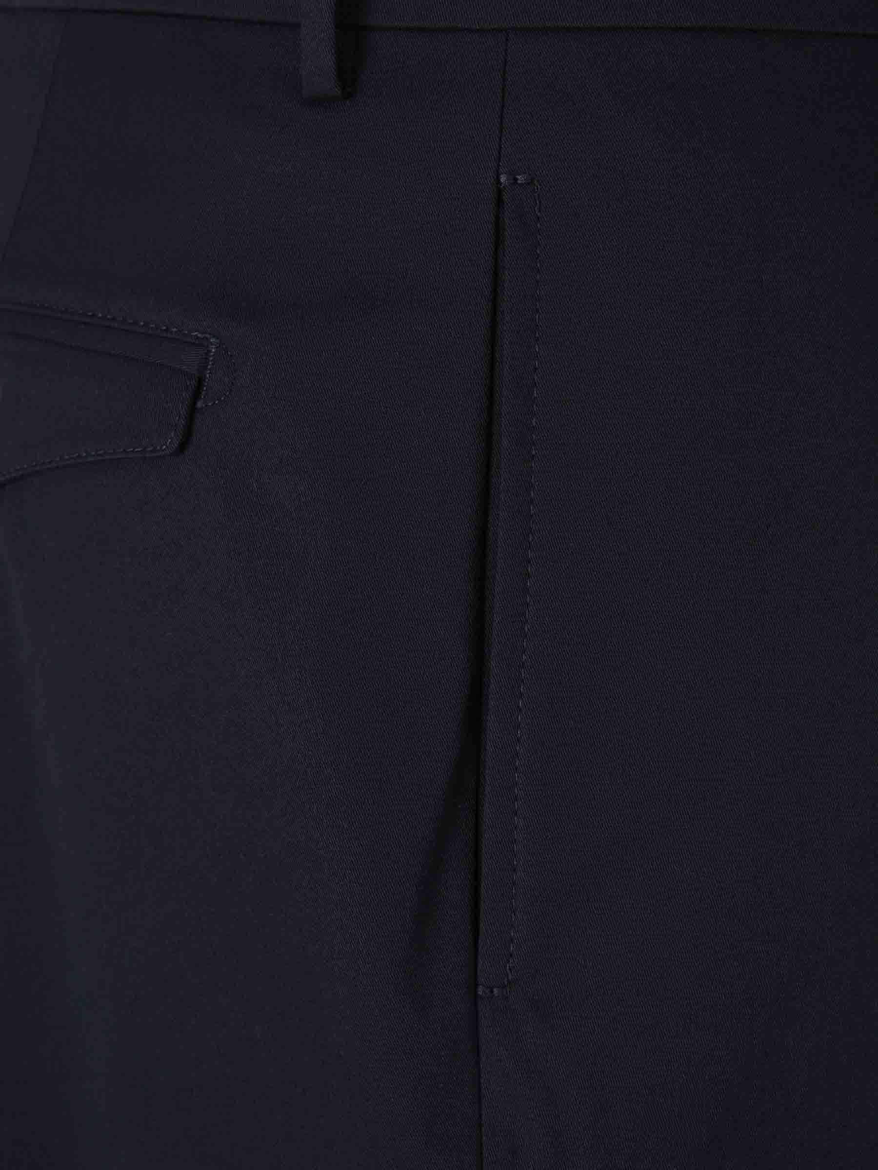 Outlet online Berwich Hombre Pantalones Chinos Algodón color Azul Marino sku 521-003332 02 - Foto 3