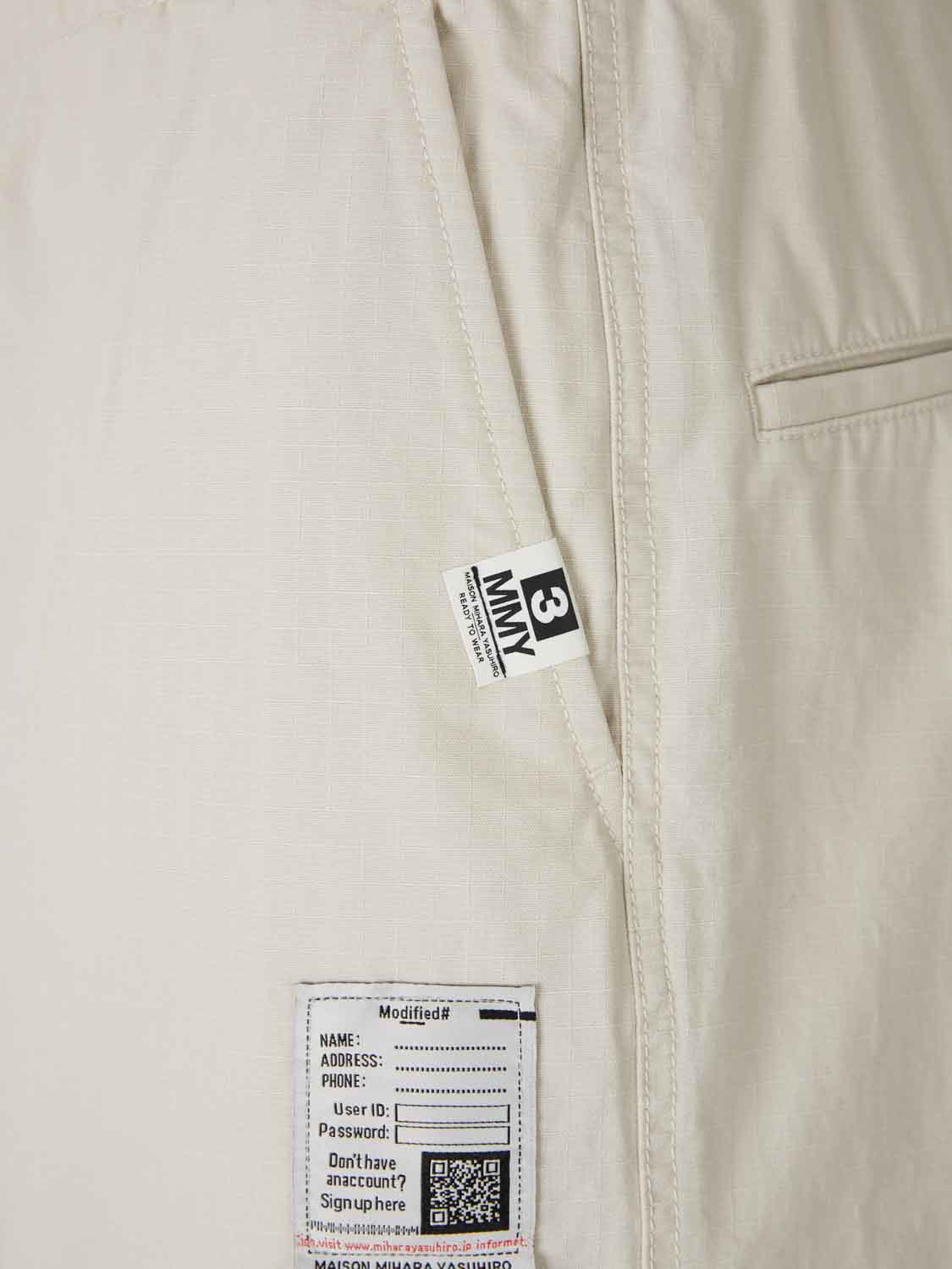 Outlet online Maison Mihara Yasuhiro Hombre Pantalones Parachute color Blanco sku 521-003465 01 - Foto 4