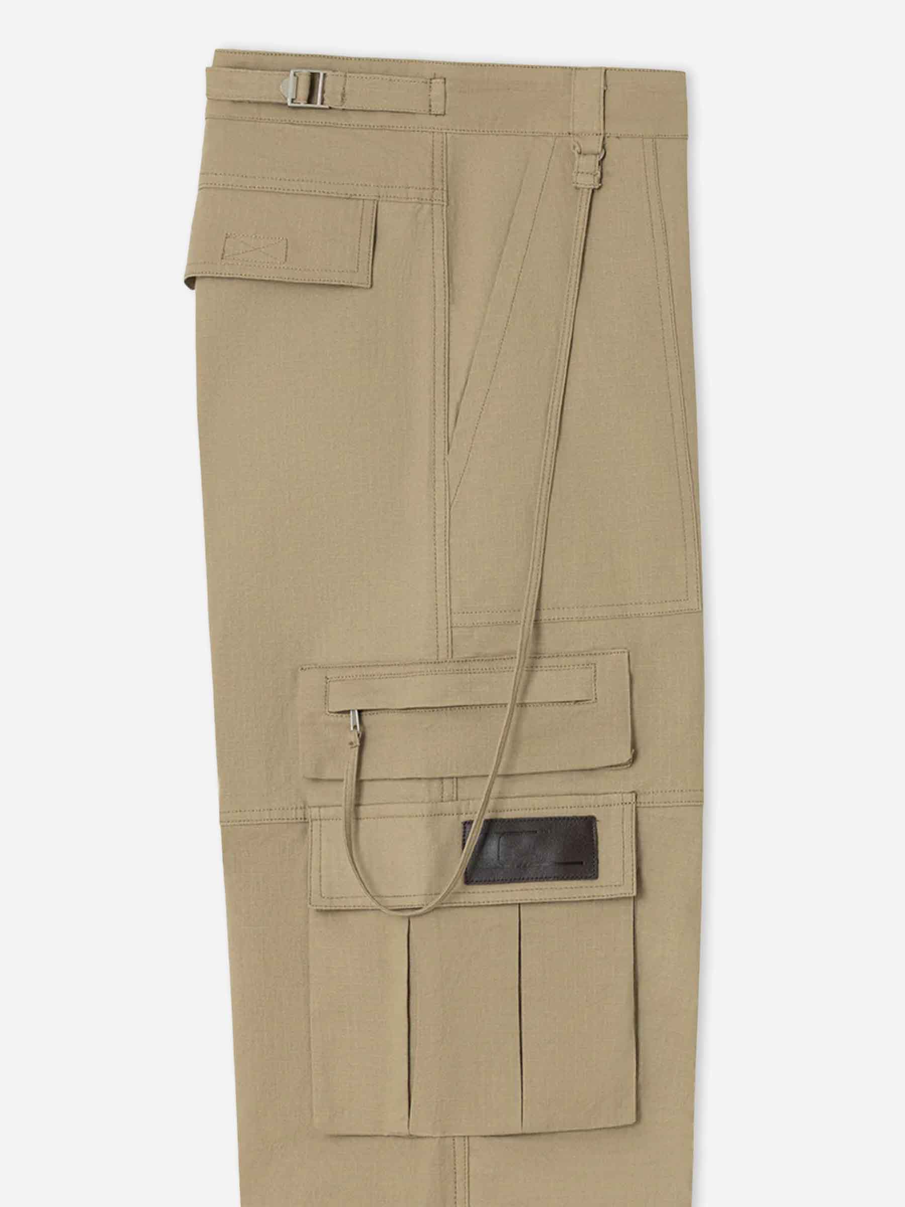Outlet online Carrer Hombre Pantalones Cargo Ancho color Beige sku 521-003467 01 - Foto 3