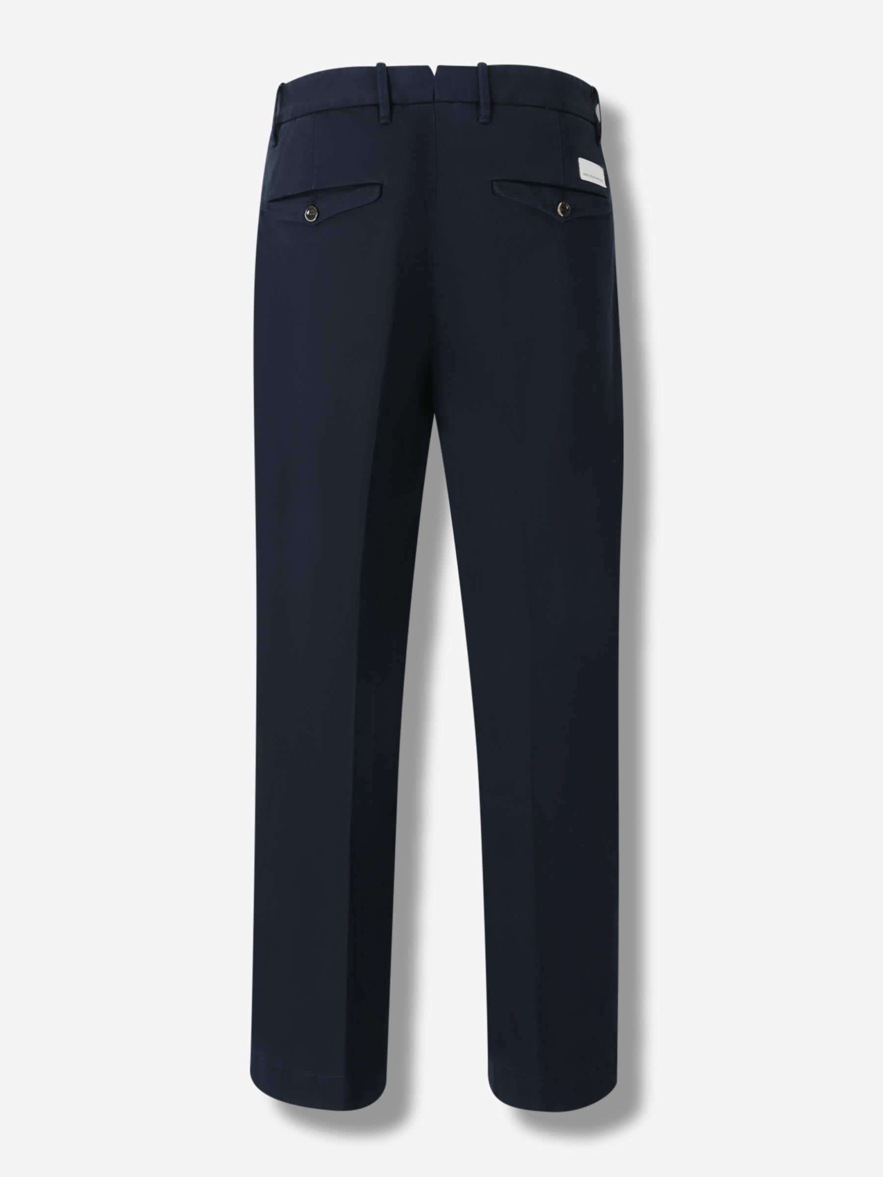 Outlet online Nine in the morning Hombre Pantalones Chinos color Azul Marino sku 521-003501 03 - Foto 2