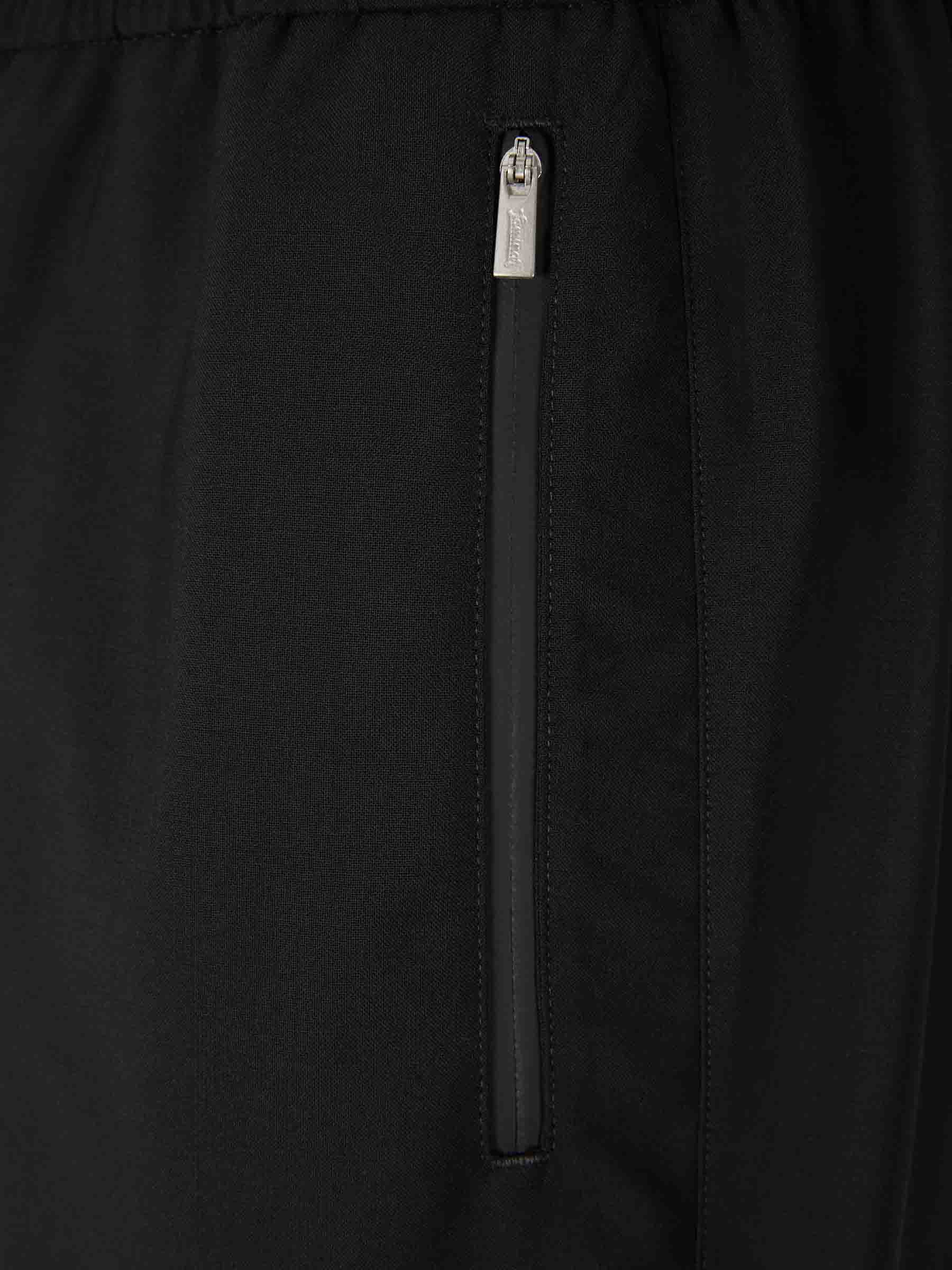 Laminar Hombre Barcelona Pantalones Lana Touch color Negro sku 521-003530 01 - Foto 4