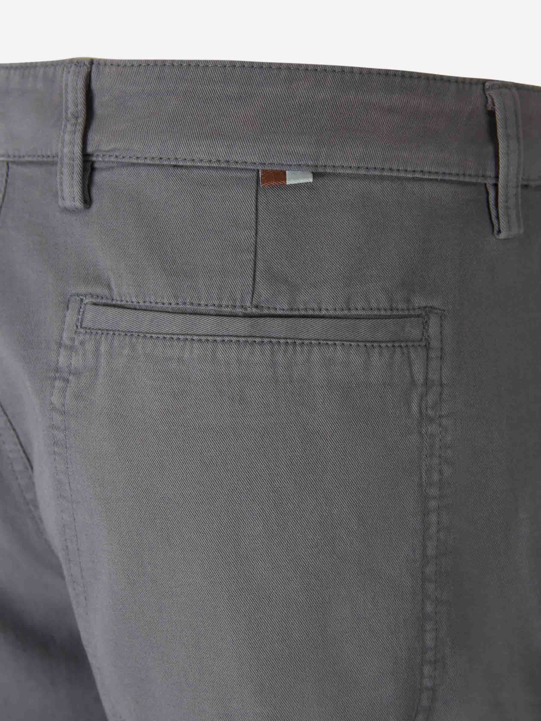 Outlet online Canali Hombre Pantalones Rectos Chinos color Gris sku 521-003572 02 - Foto 4