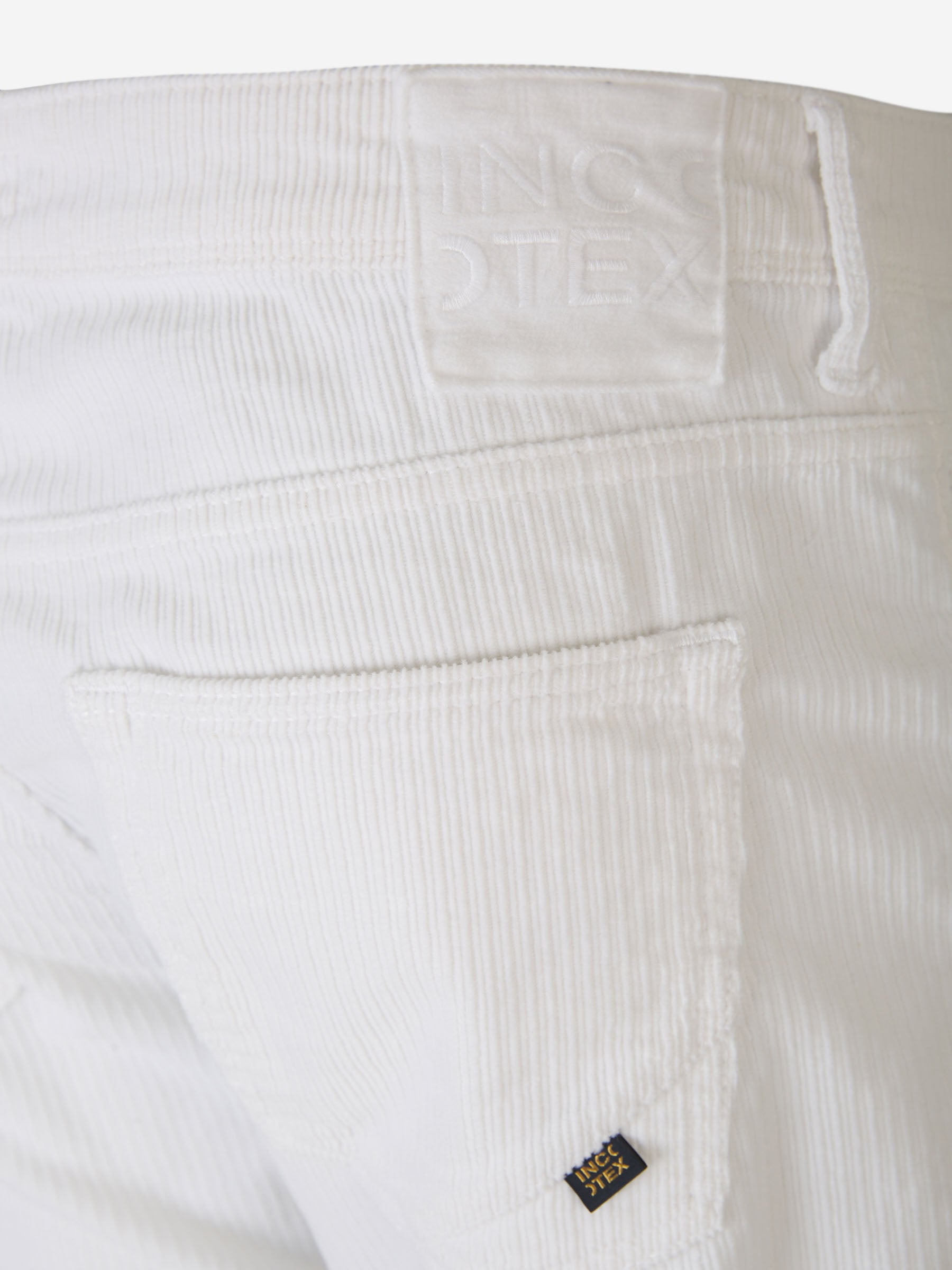 Outlet online Incotex Blue Division Hombre Pantalones Pana Slim Fit color Blanco sku 522-002427 01 - Foto 3