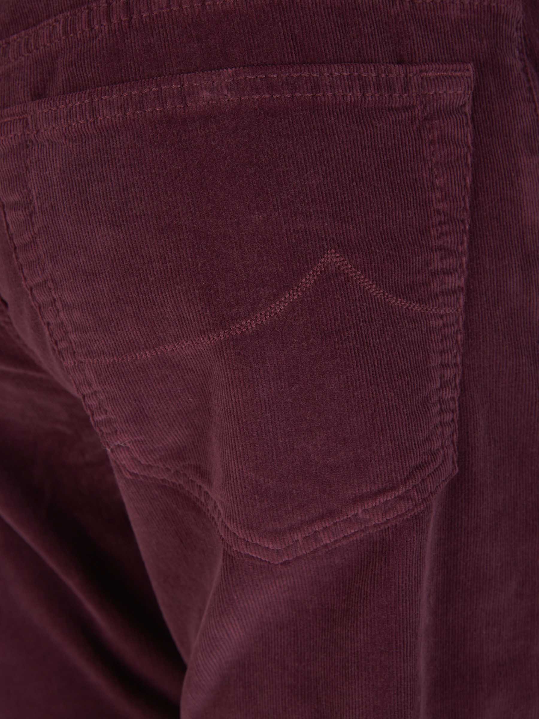 Outlet online Jacob Cohën Hombre Pantalones Bard Micro Pana color Burdeos sku 522-002532 04 - Foto 4