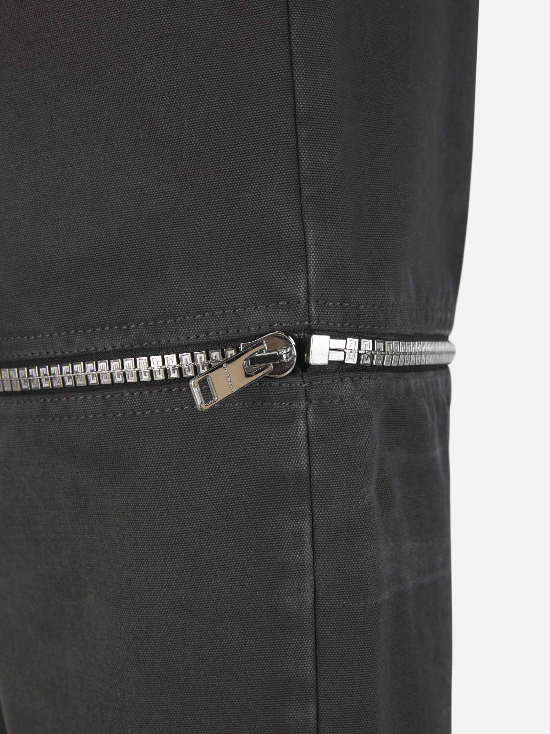 Outlet online Givenchy Hombre Pantalones Cargo Algodón color Gris Antracita sku 522-002540 01 - Foto 9