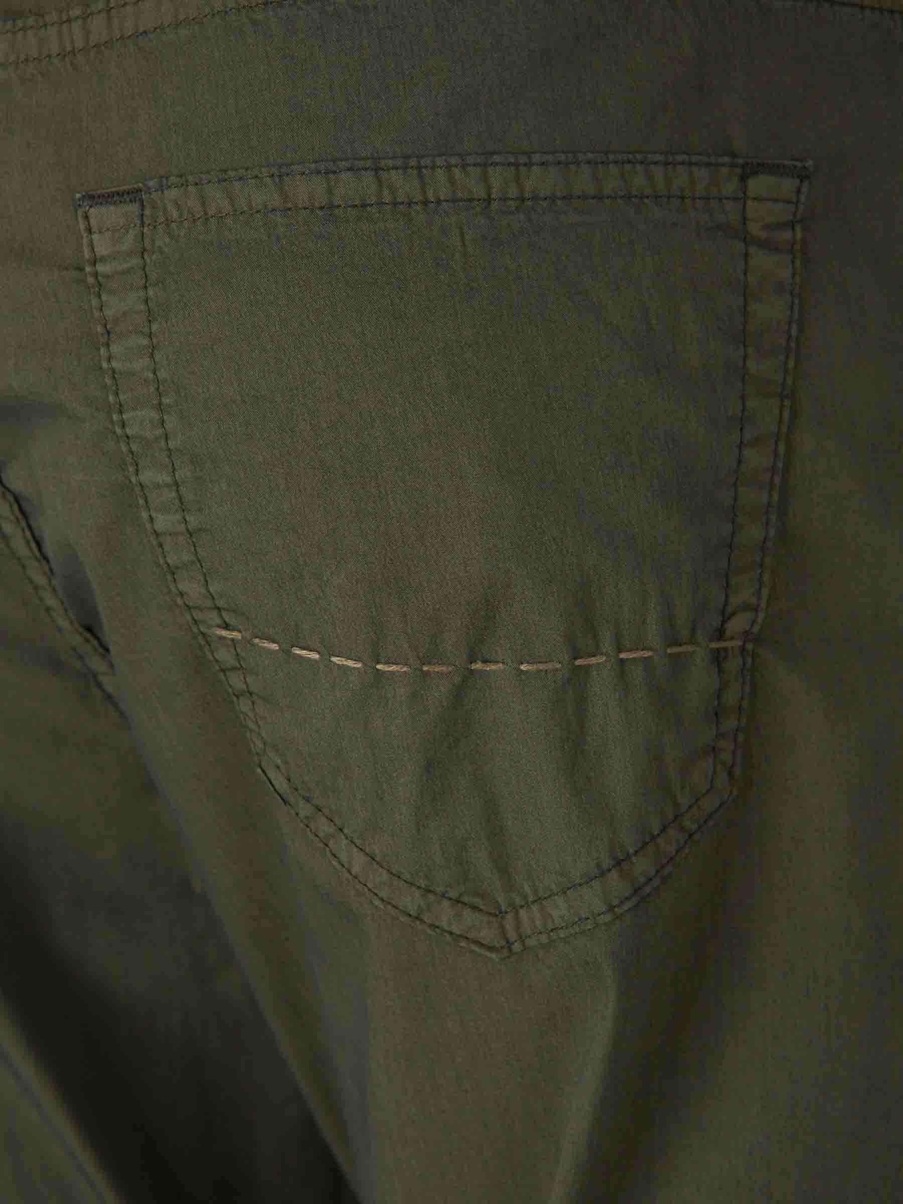 Outlet online Richard J. Brown Hombre Jeans Straight Fit color Verde Militar sku 522-002743 03 - Foto 4
