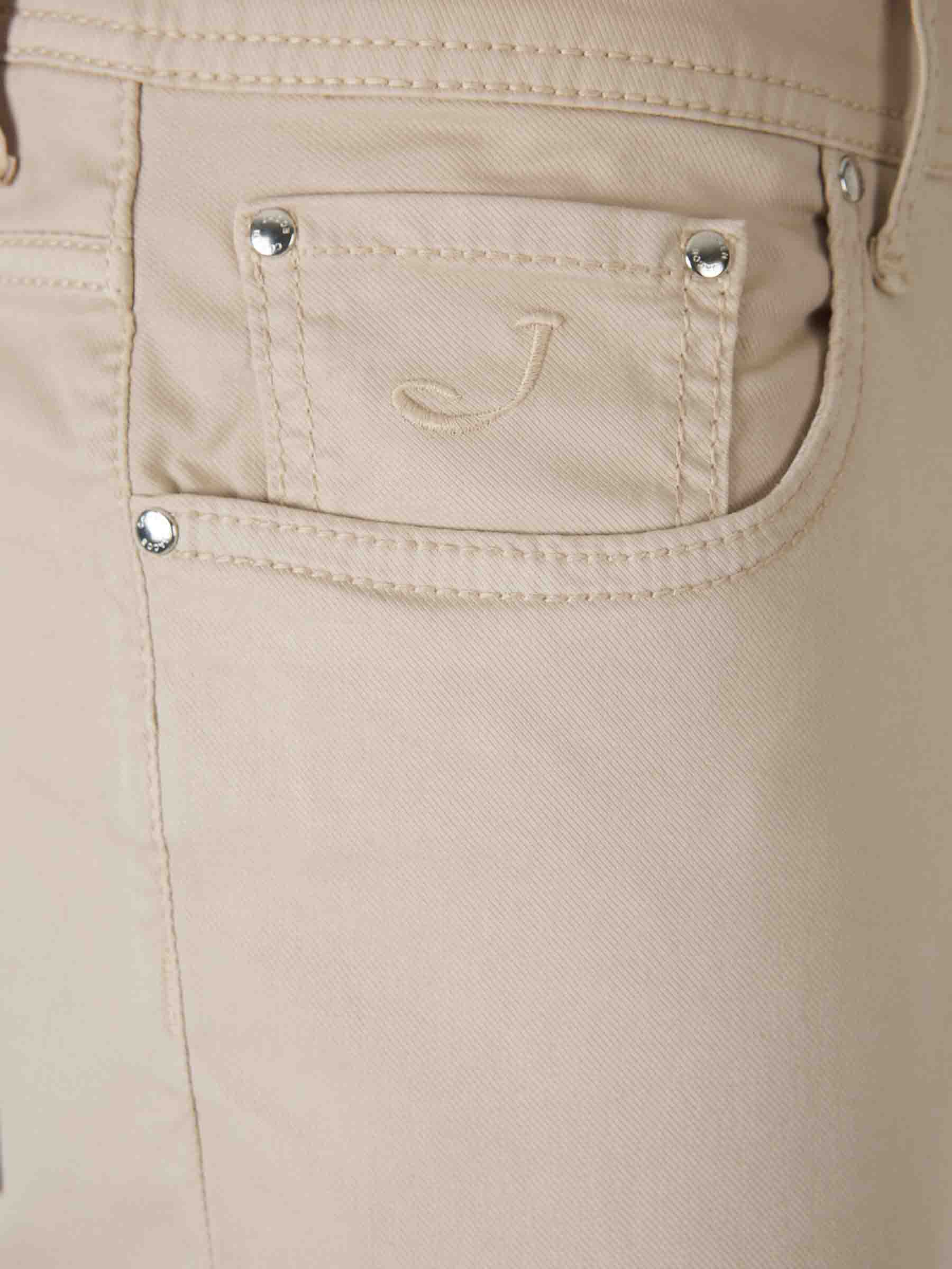 Outlet online Jacob Cohën Hombre Jeans Slim Bard color Taupe sku 522-002775 04 - Foto 3