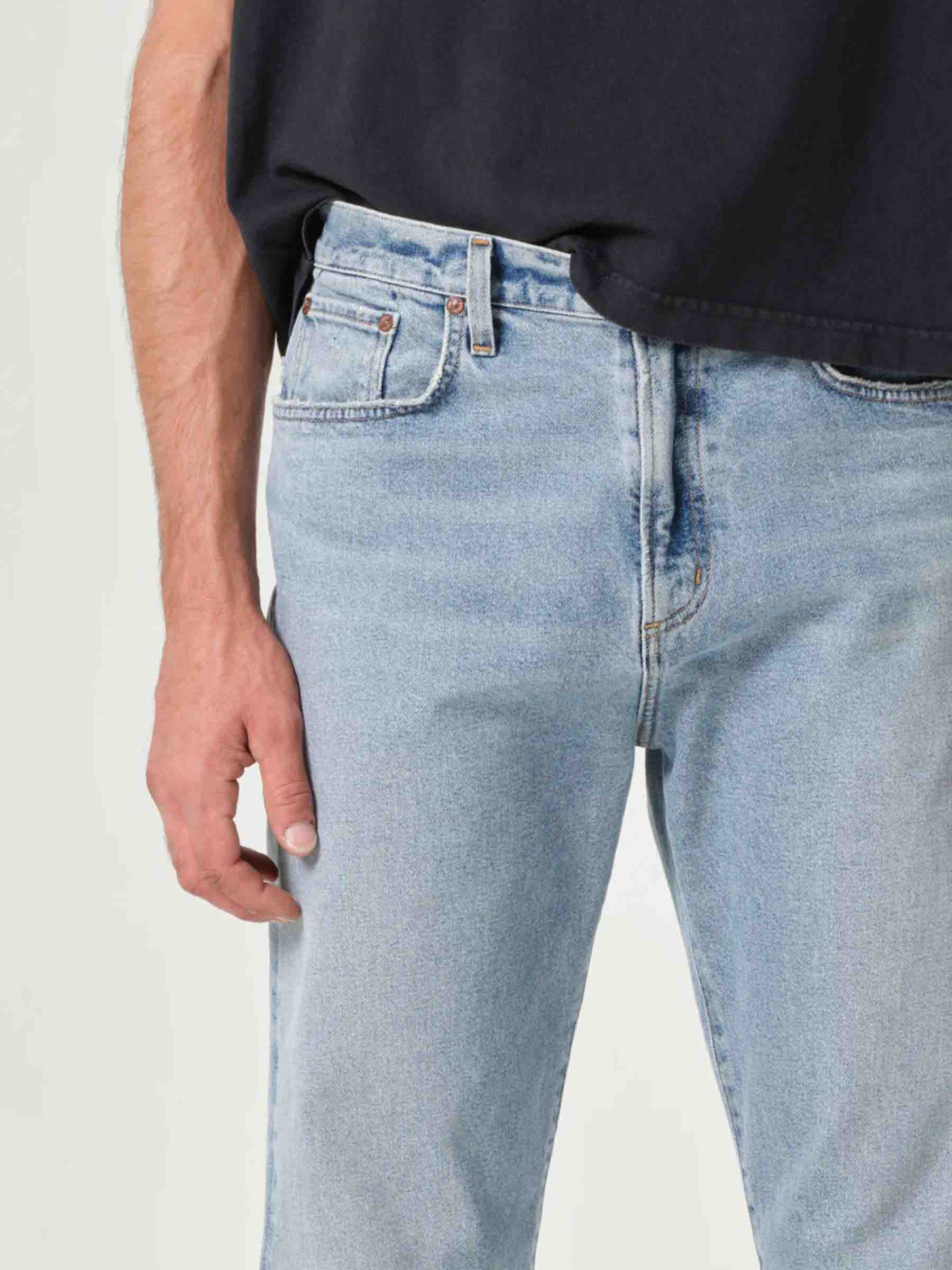 Outlet online Agolde Hombre Jeans Rectos Curtis color Azul Denim Claro sku 522-003014 01 - Foto 4