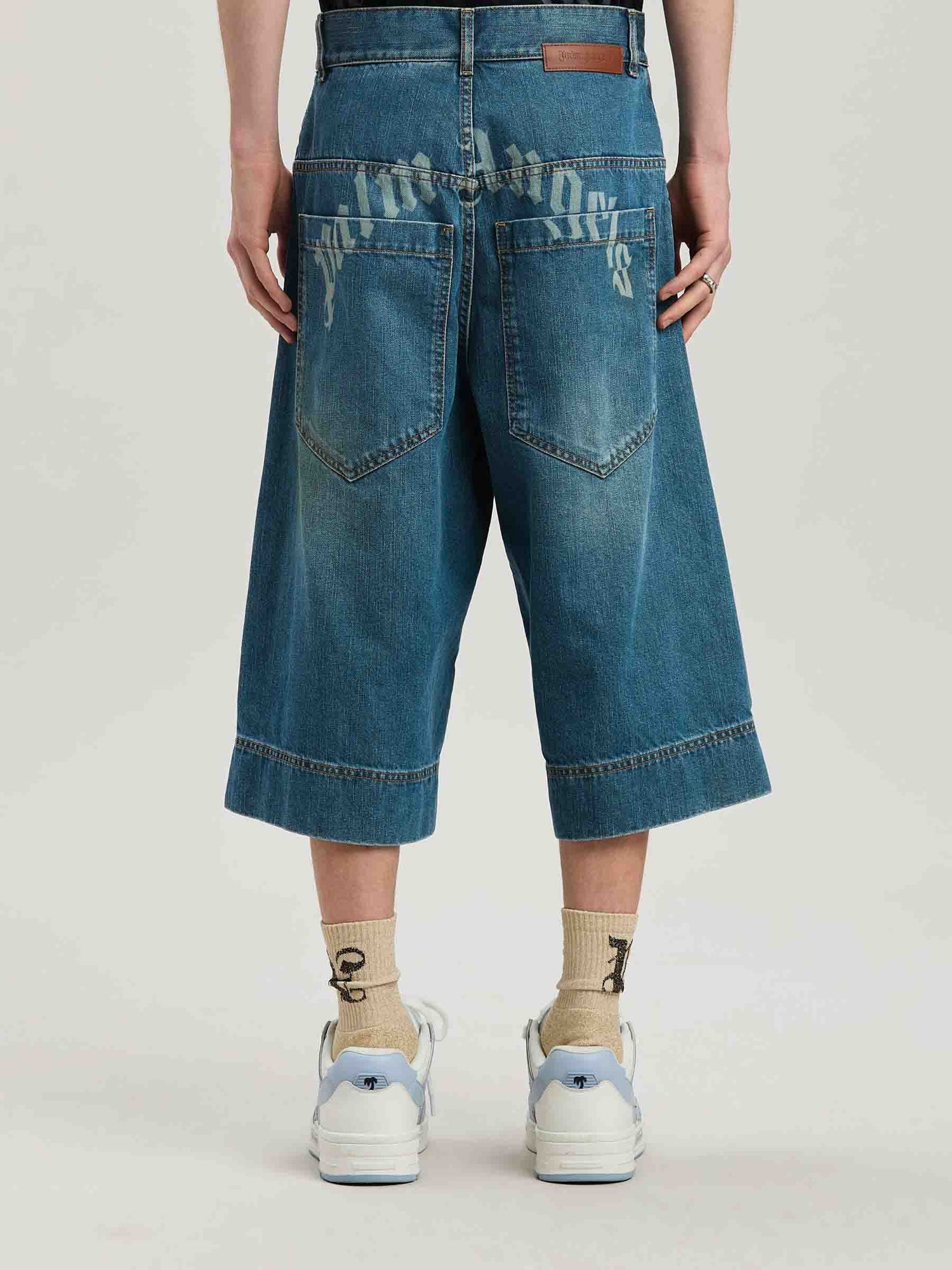 Palm Angels Hombre Barcelona Bermudas G-Curved Denim color Azul sku 523-001079 01 - Foto 4