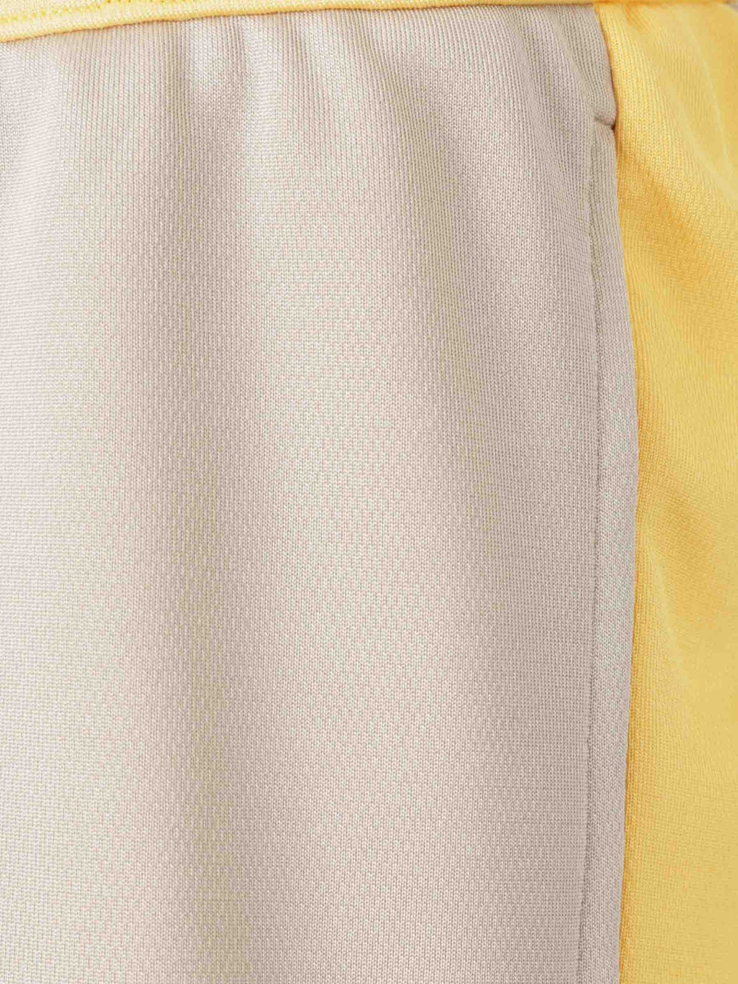 Wales Bonner Hombre Barcelona Bermudas Fútbol Logotipo color Taupe sku 523-001142 01 - Foto 4