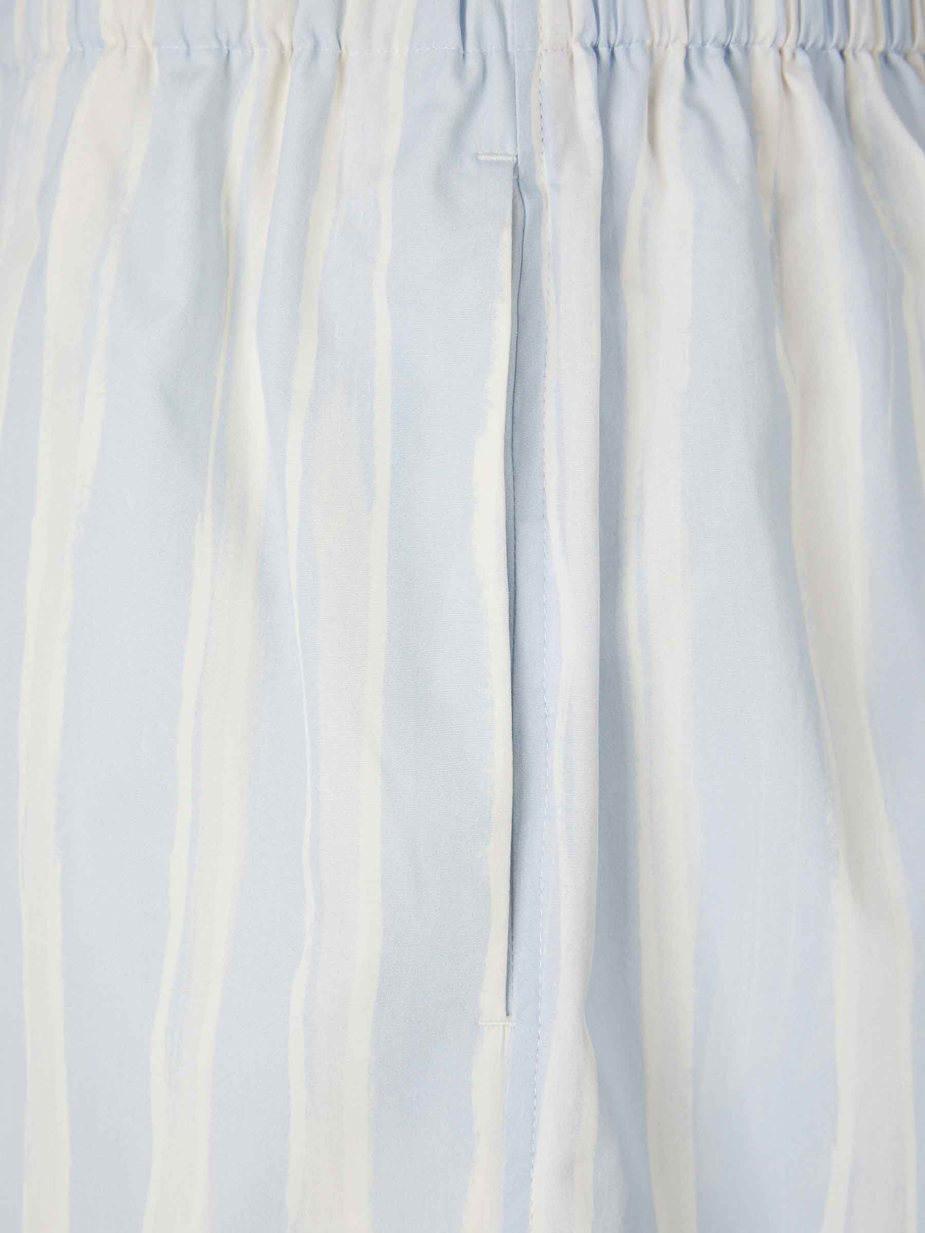 Outlet online Jacquemus Hombre Bermudas Rectas color Azul Celeste sku 523-001288 01 - Foto 3