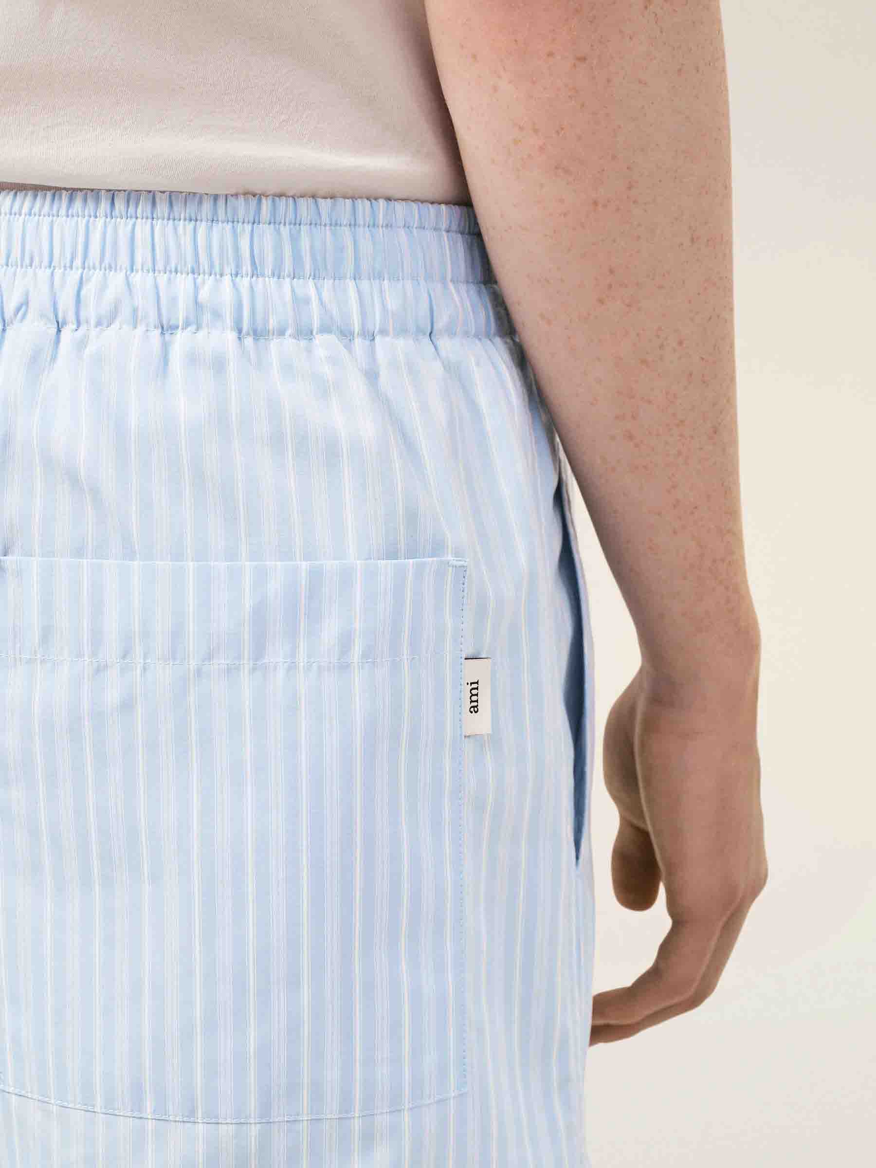 Ami Paris Hombre Barcelona Pantalón Corto de Algodón Azul color Multicolor sku 523-001300 01 - Foto 3
