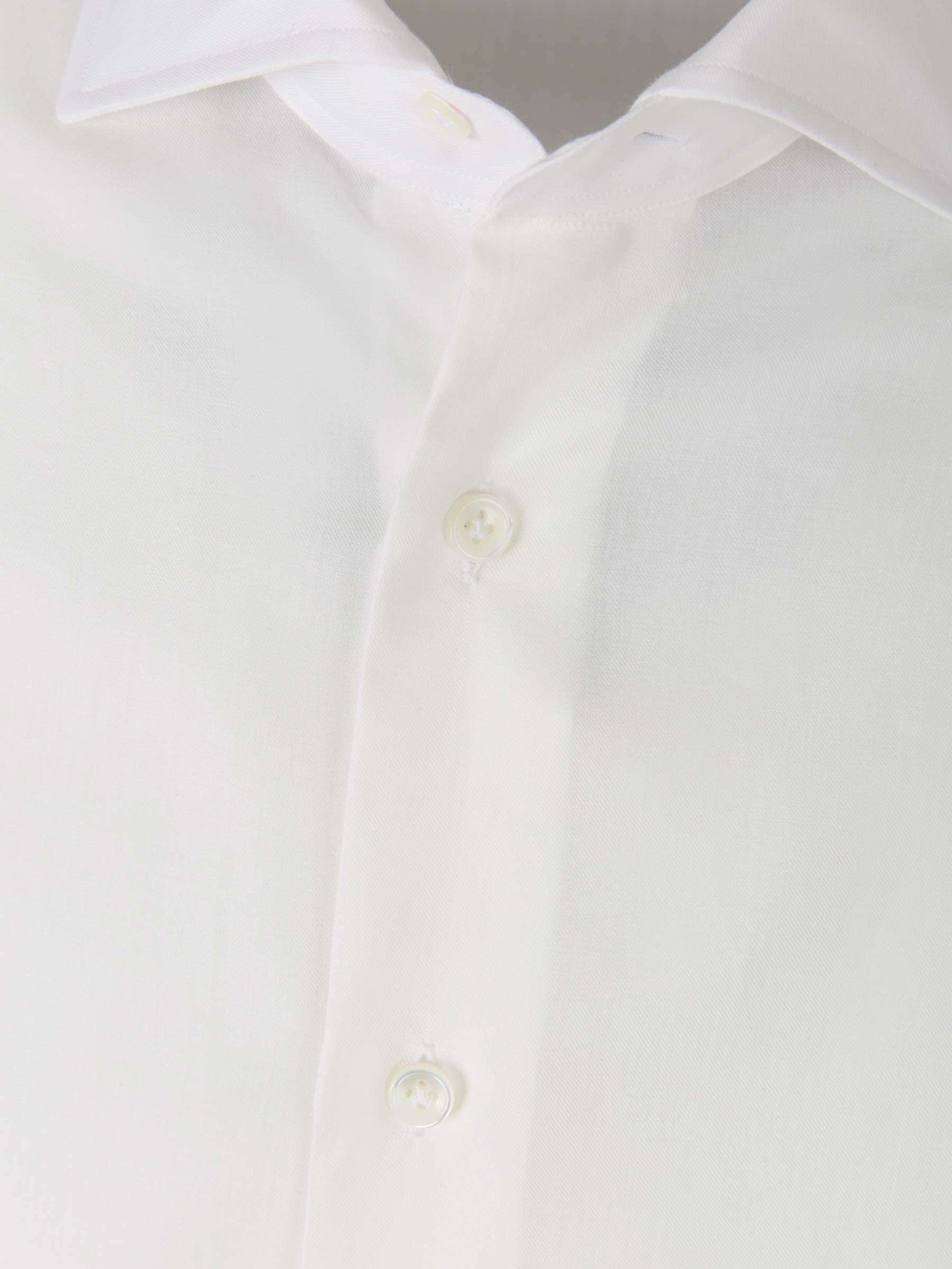 Outlet online Santa Eulalia Hombre Camisa Algodón Lisa color Blanco sku 531-005418 01 - Foto 3