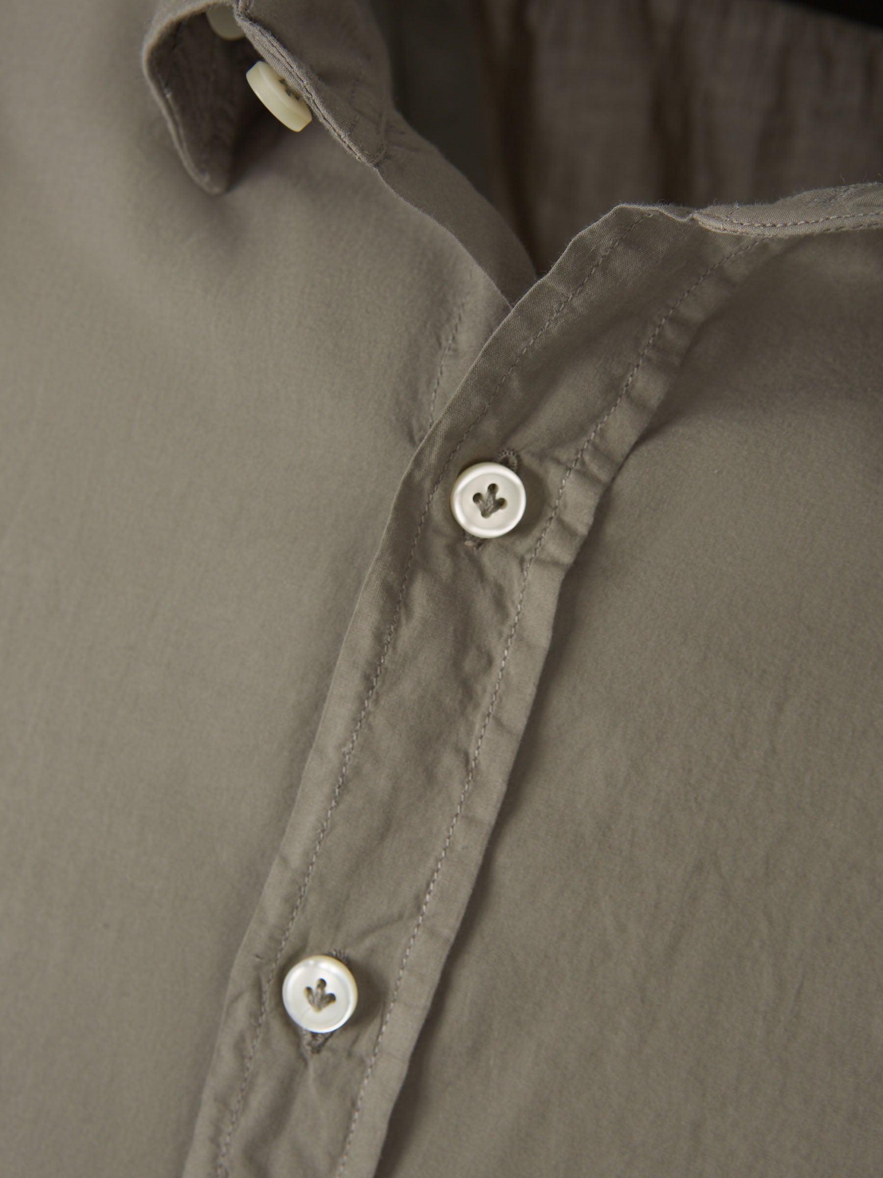 Outlet online Santa Eulalia Hombre Camisa Ligera Algodón color Verde Militar sku 531-005908 01 - Foto 7