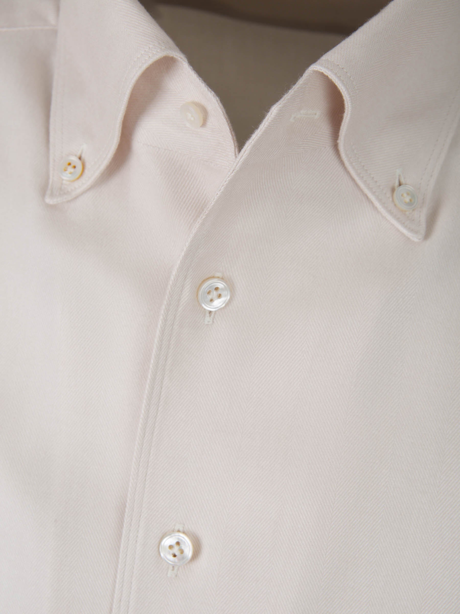 Outlet online Santa Eulalia Hombre Camisa Sarga Suave color Beis sku 531-005928 01 - Foto 3